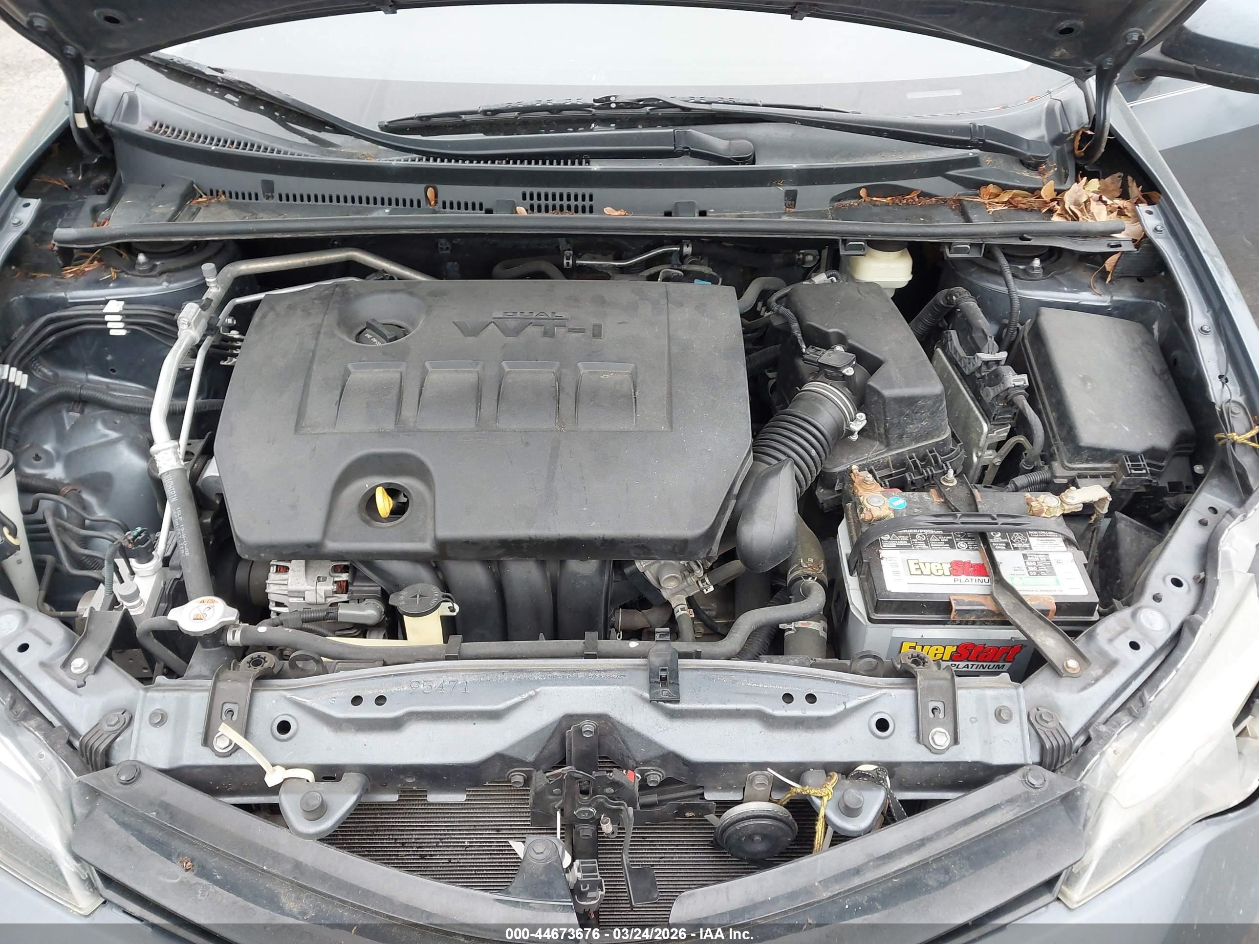 TOYOTA COROLLA image 10
