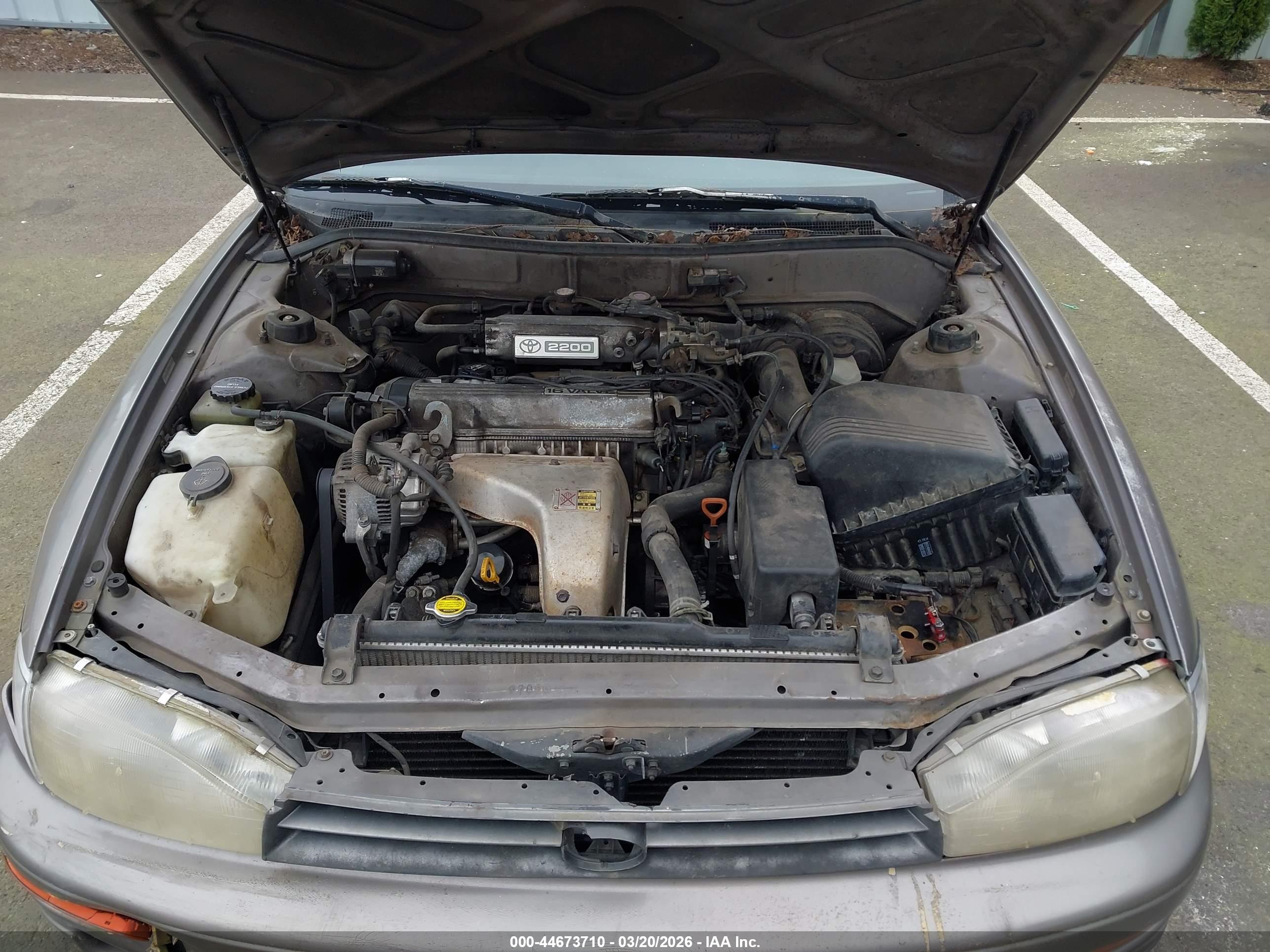 TOYOTA CAMRY image 10
