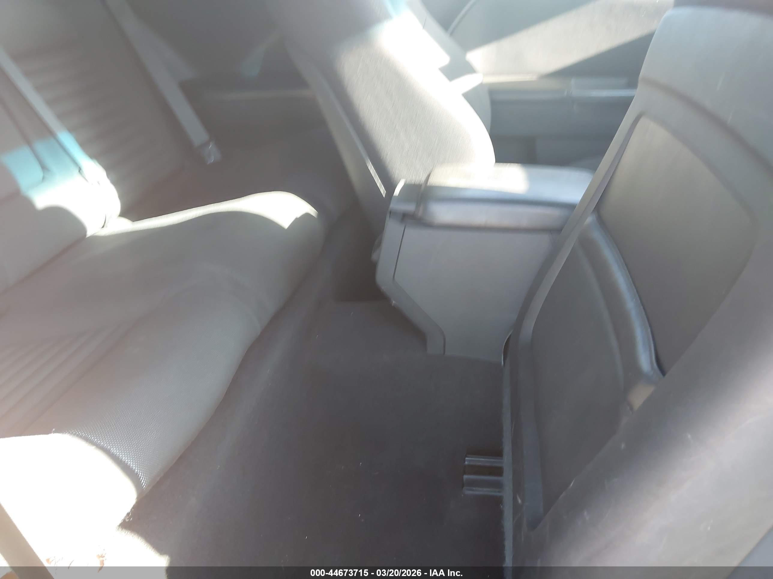 DODGE CHALLENGER image 8