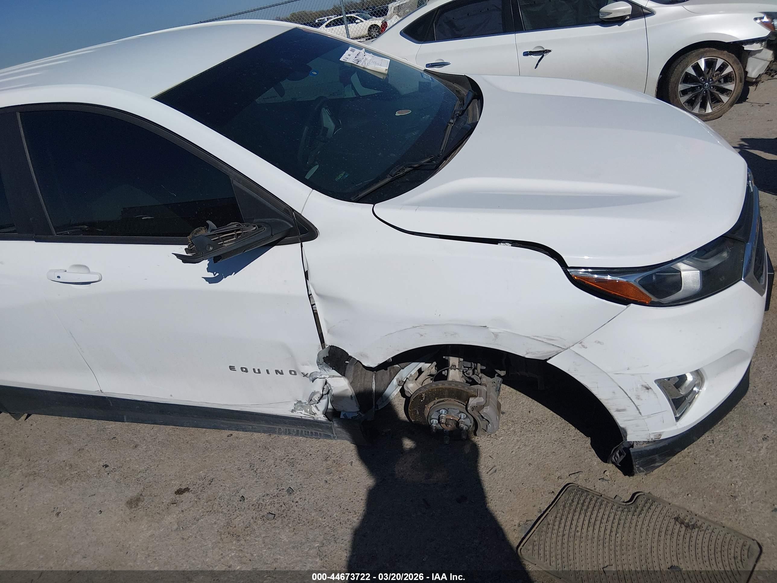 CHEVROLET EQUINOX image 6