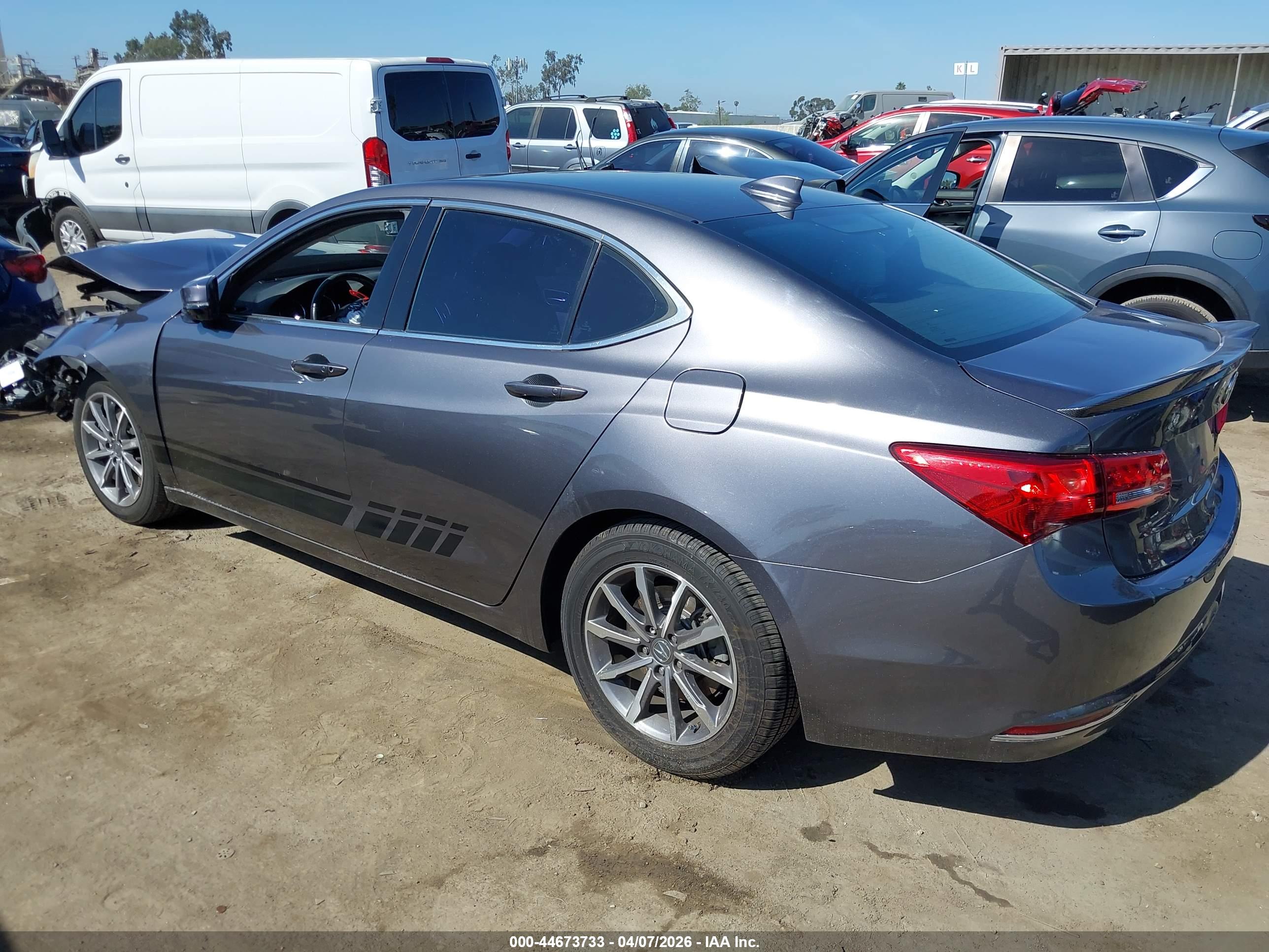 ACURA TLX image 3