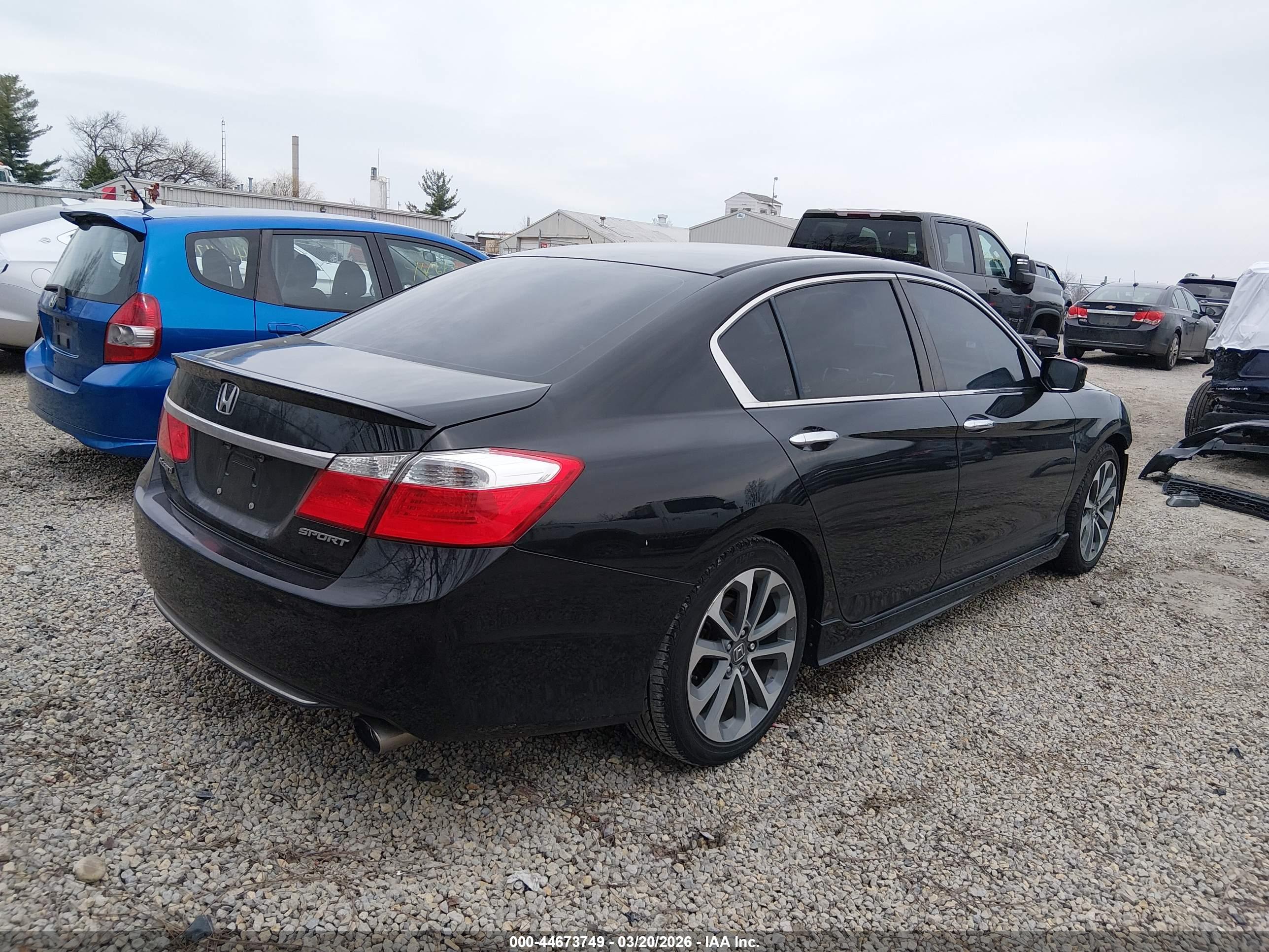 HONDA ACCORD image 4