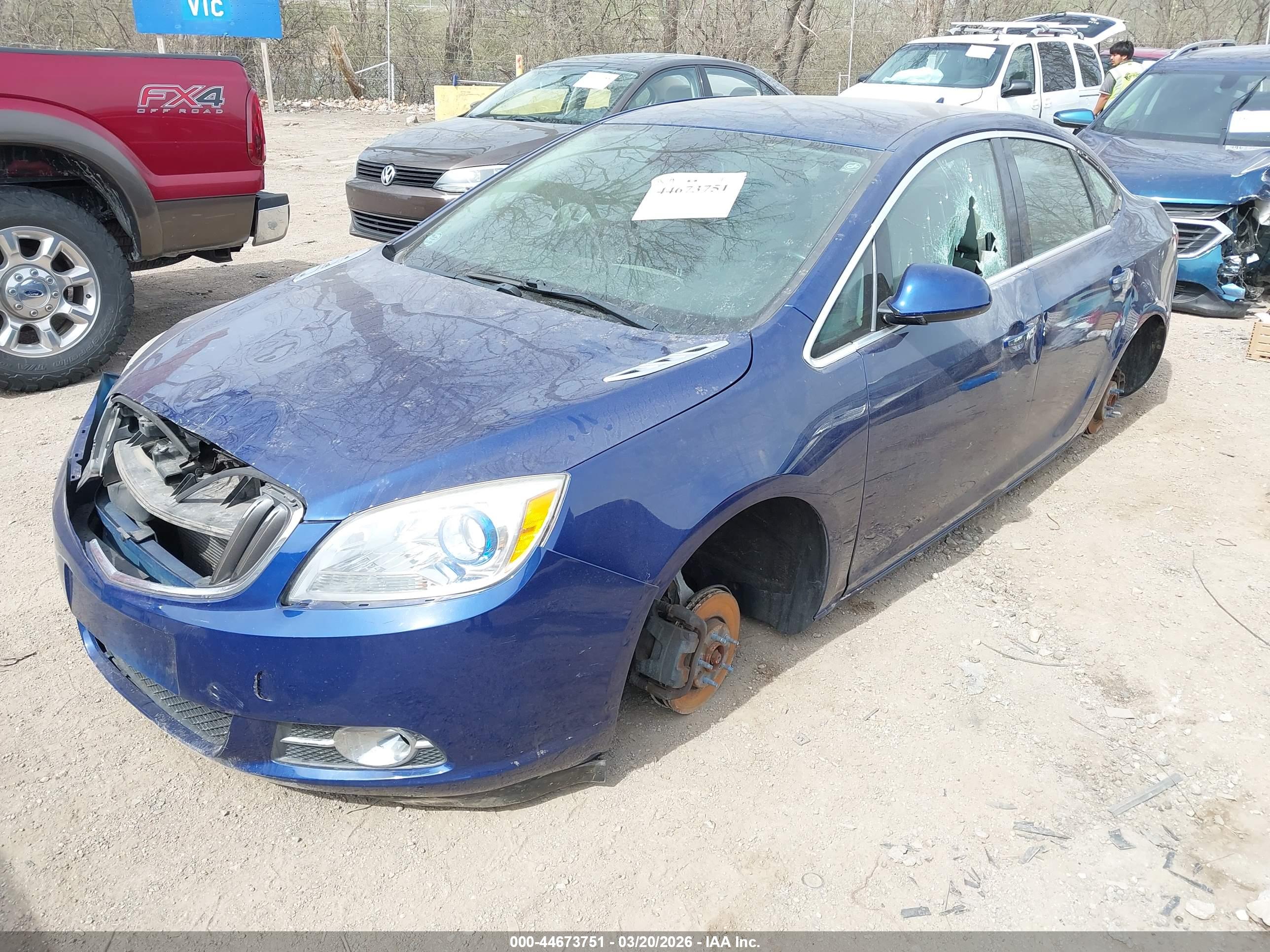BUICK VERANO image 2