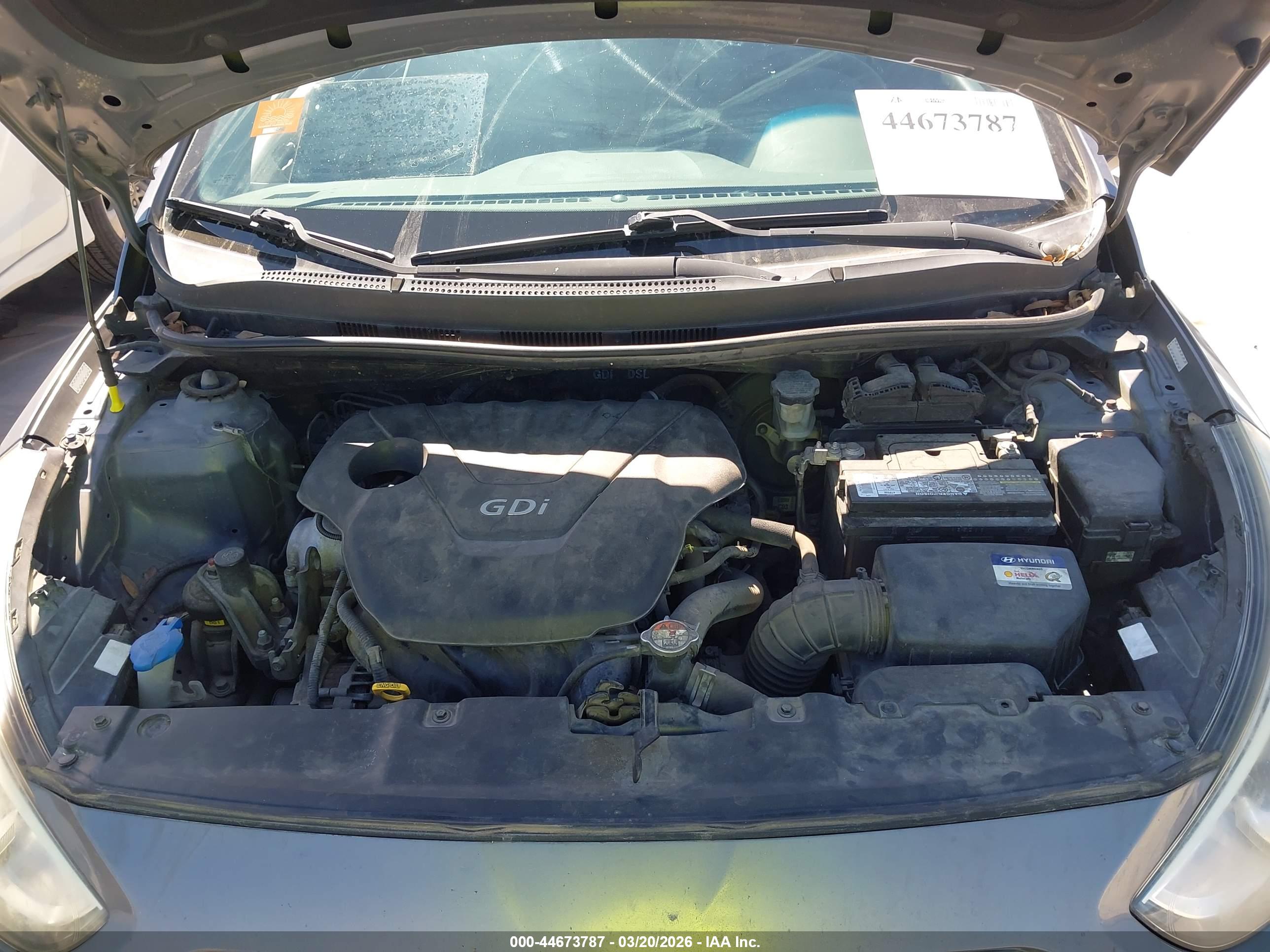 HYUNDAI ACCENT image 10