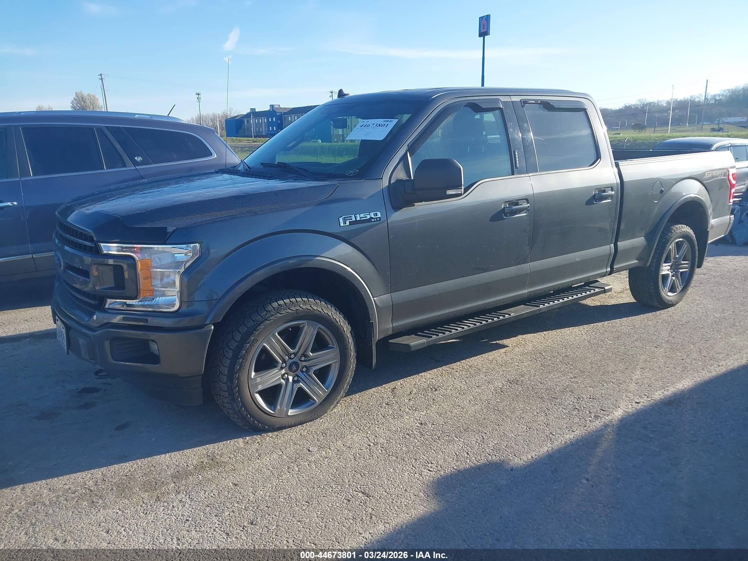 FORD F-150 image 2