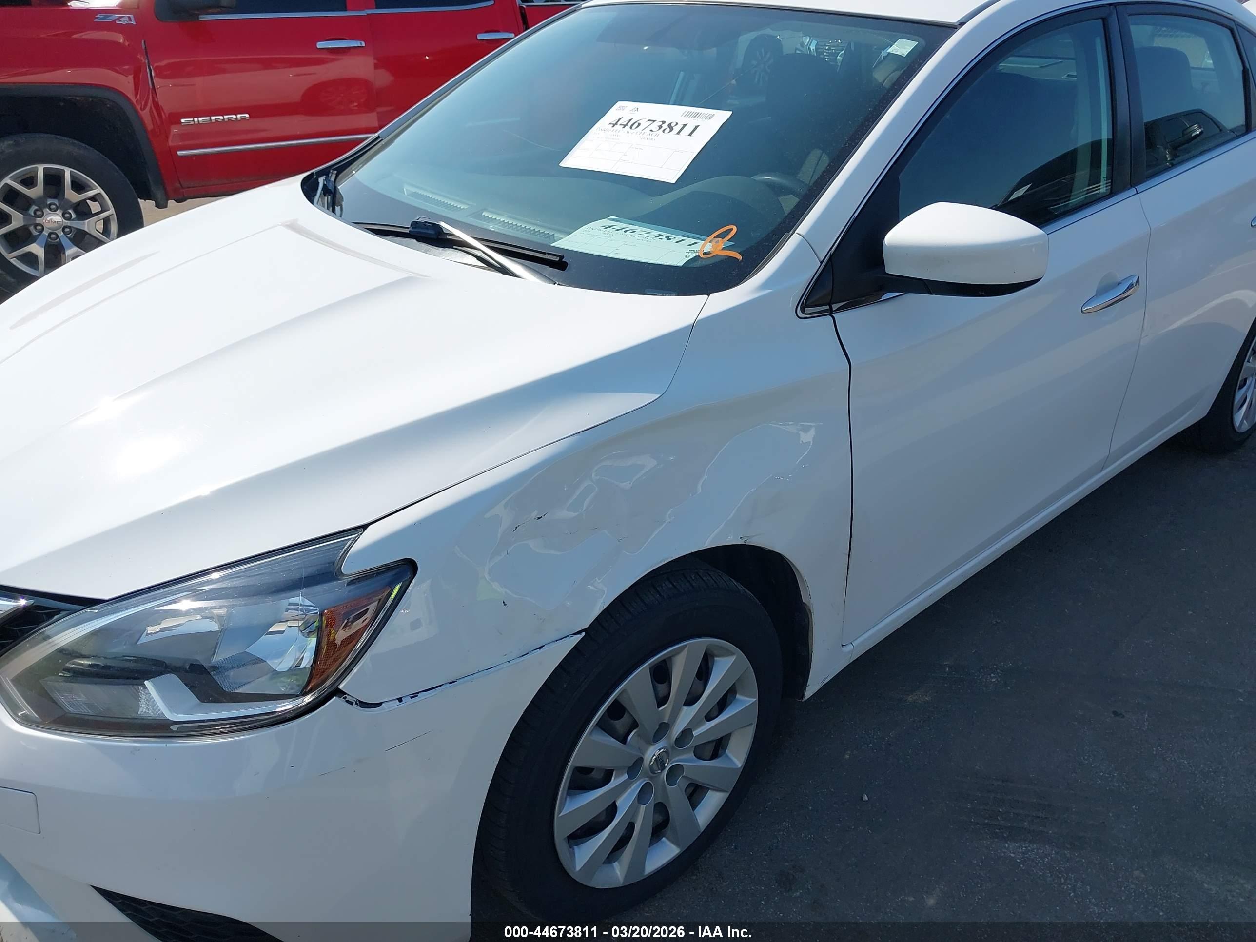 NISSAN SENTRA image 6