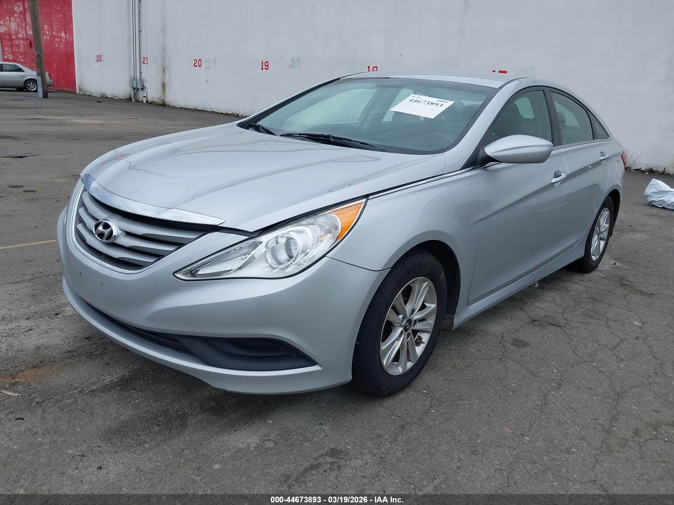 HYUNDAI SONATA image 2