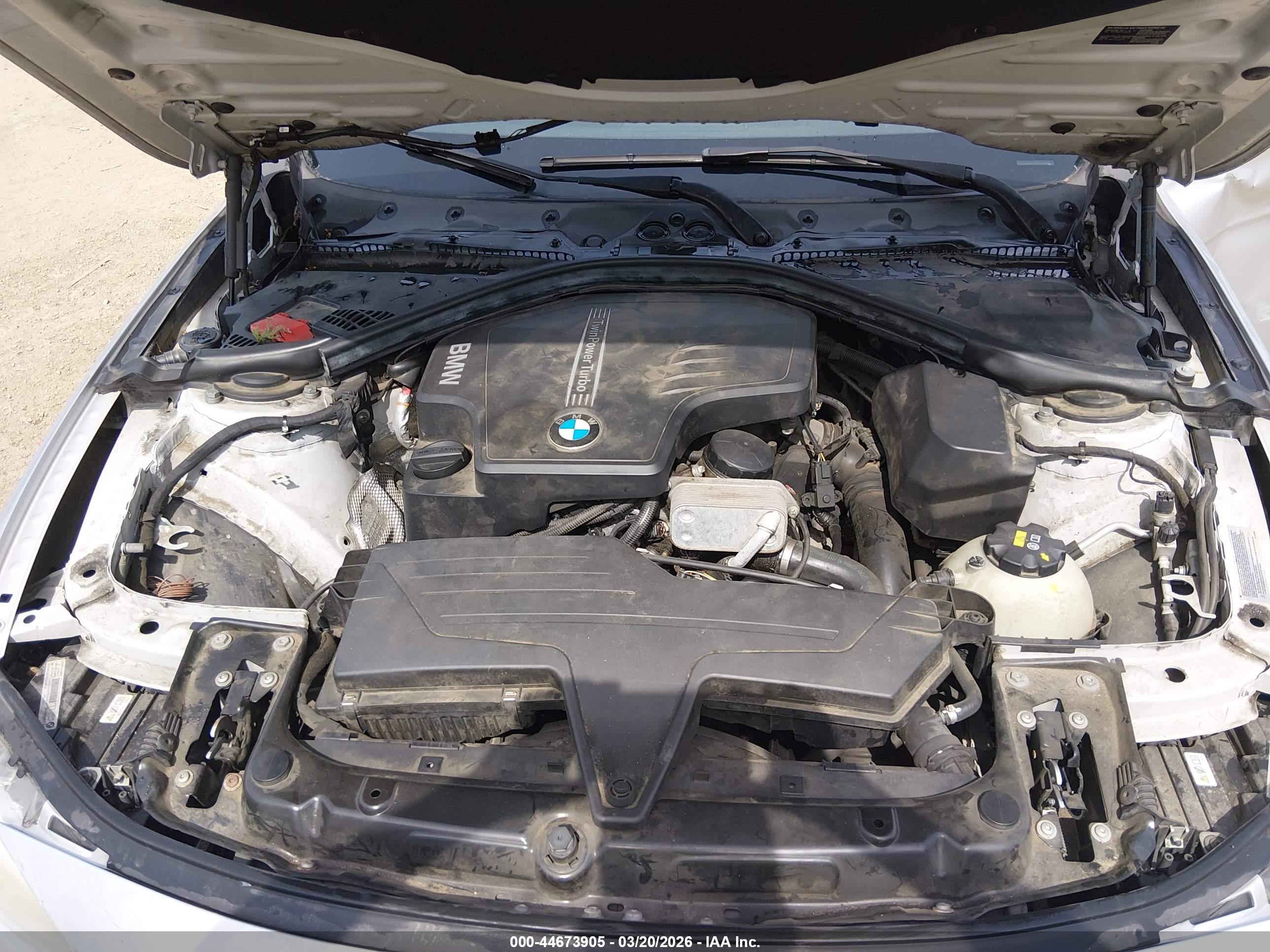 BMW 320I image 10