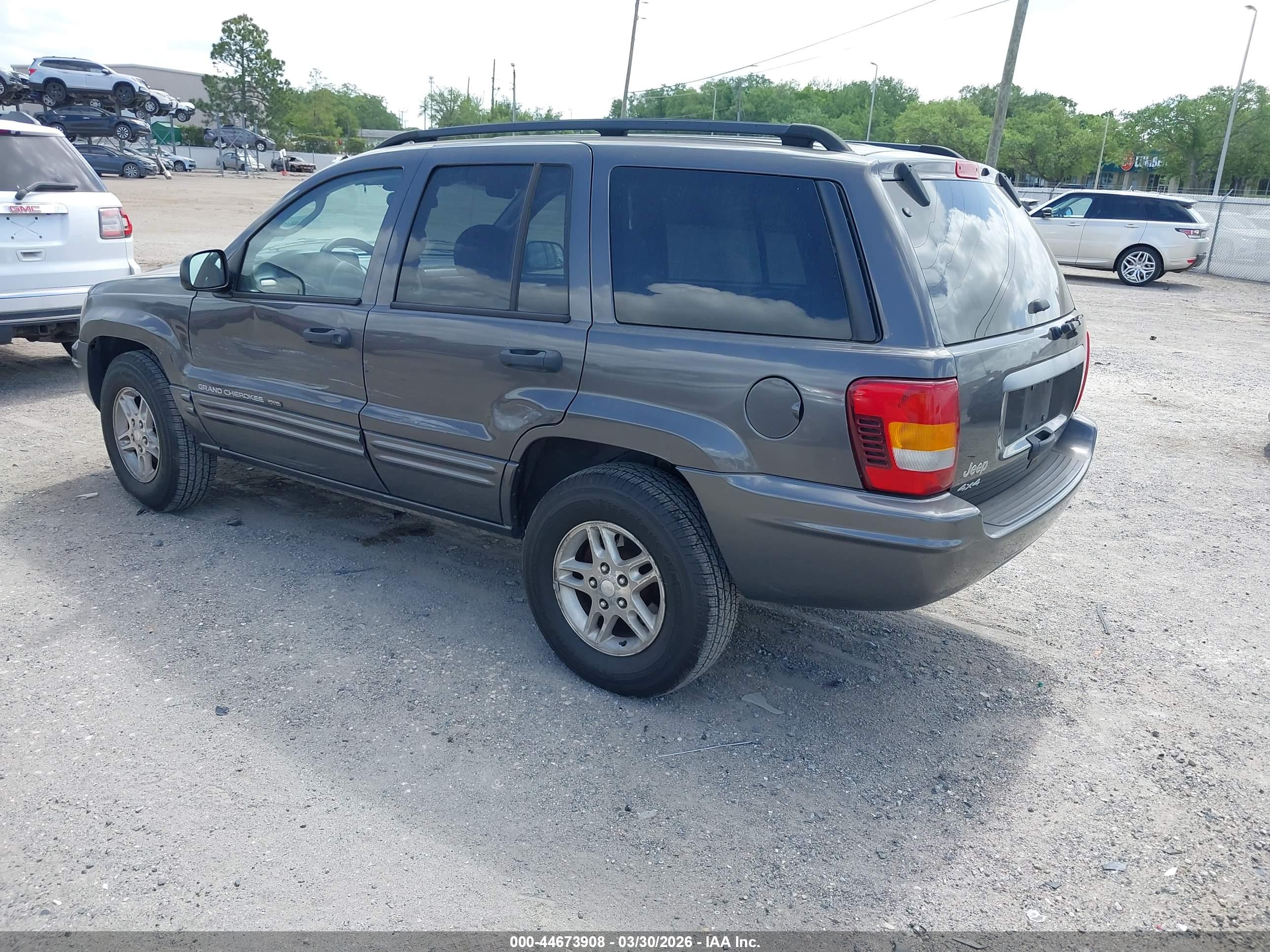 JEEP GRAND image 3