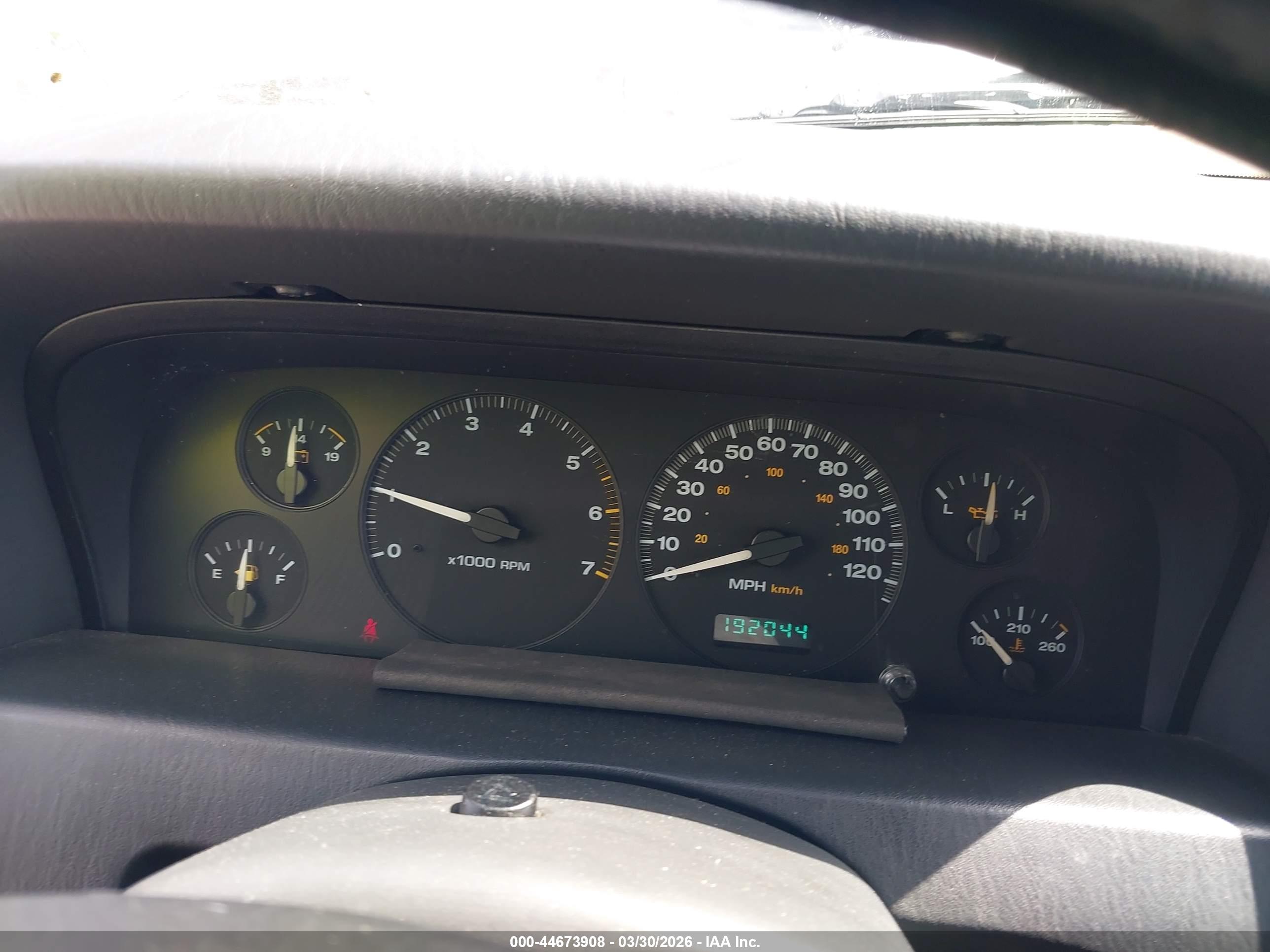JEEP GRAND image 7