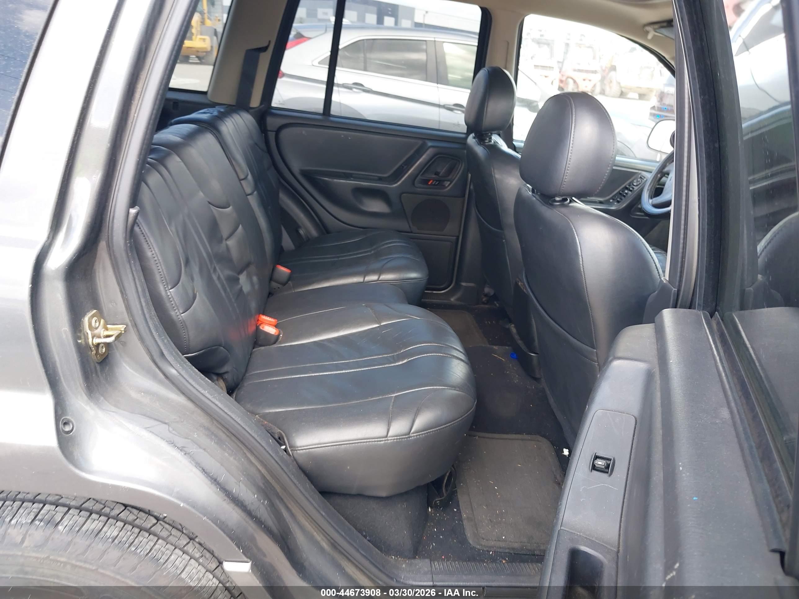 JEEP GRAND image 8