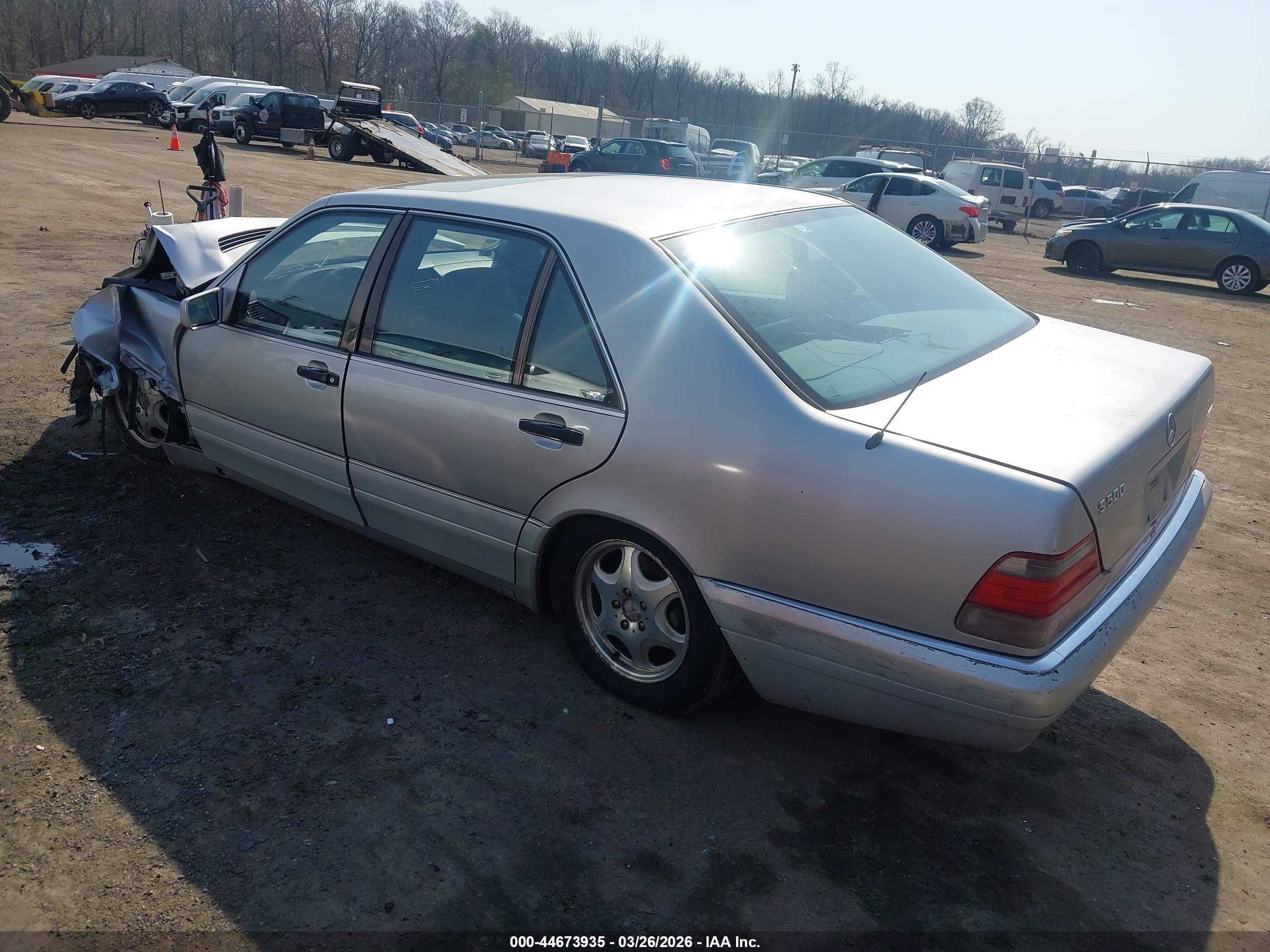 MERCEDES-BENZ S image 3