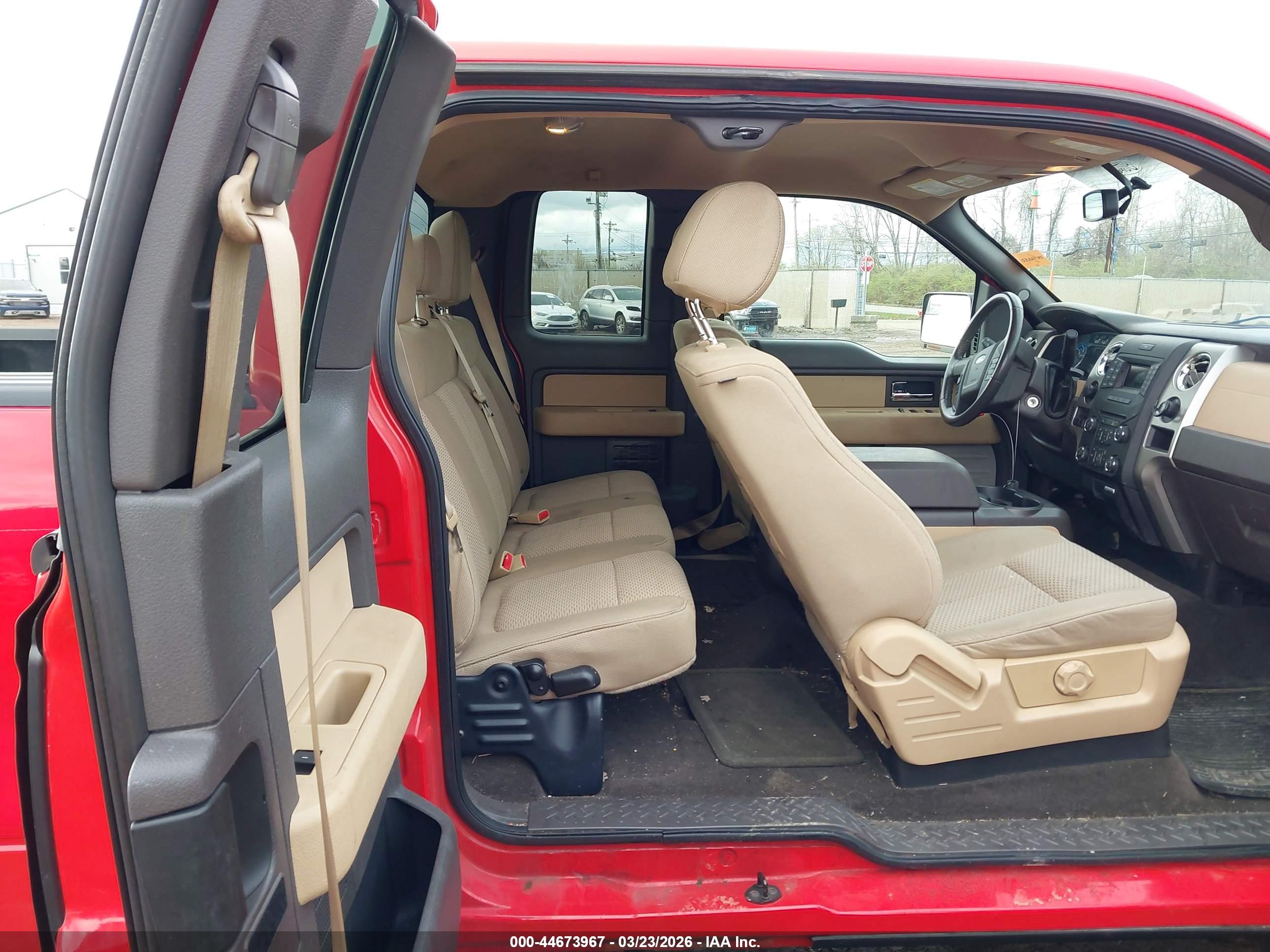 FORD F-150 image 8