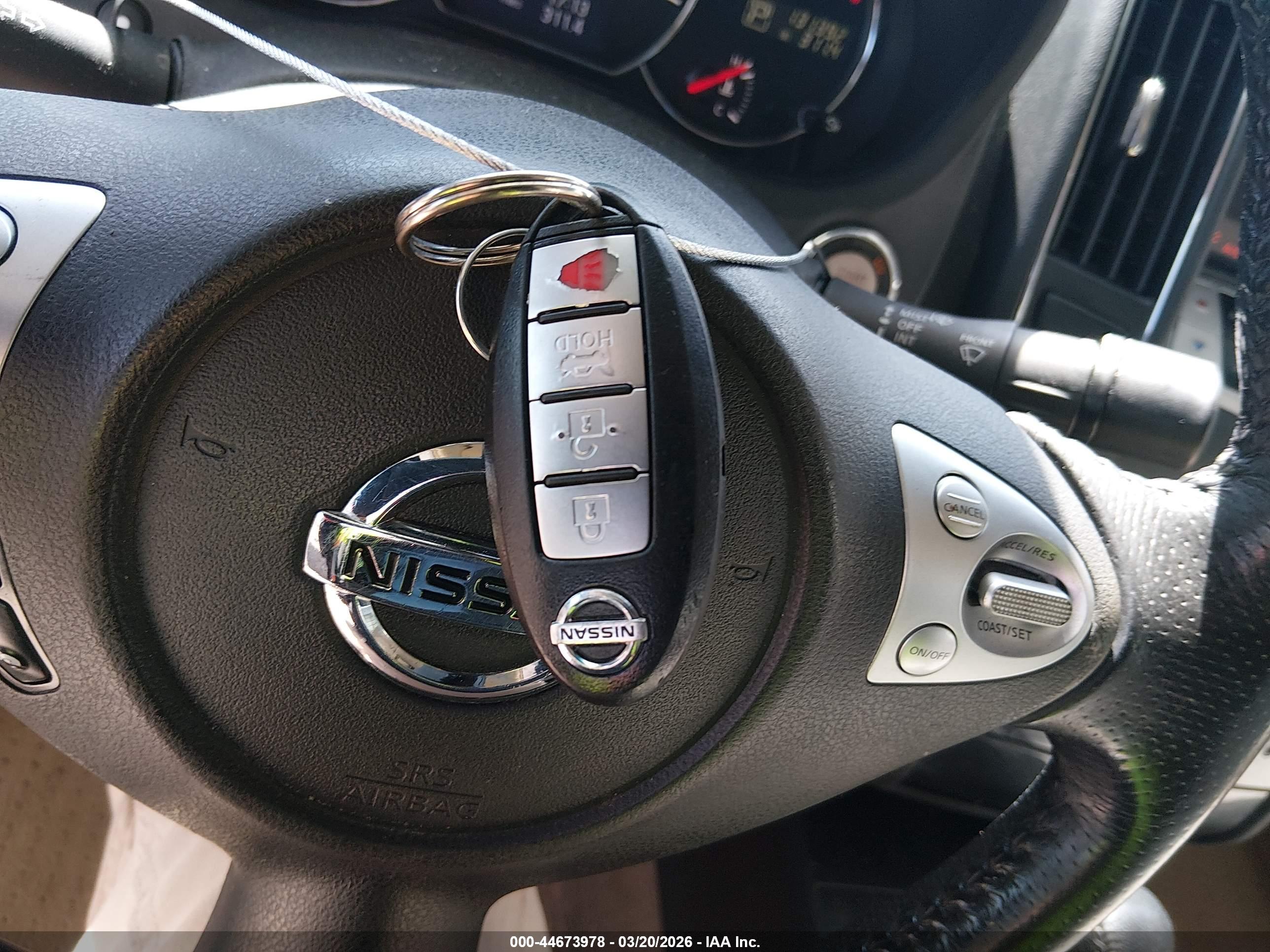 NISSAN MAXIMA image 11