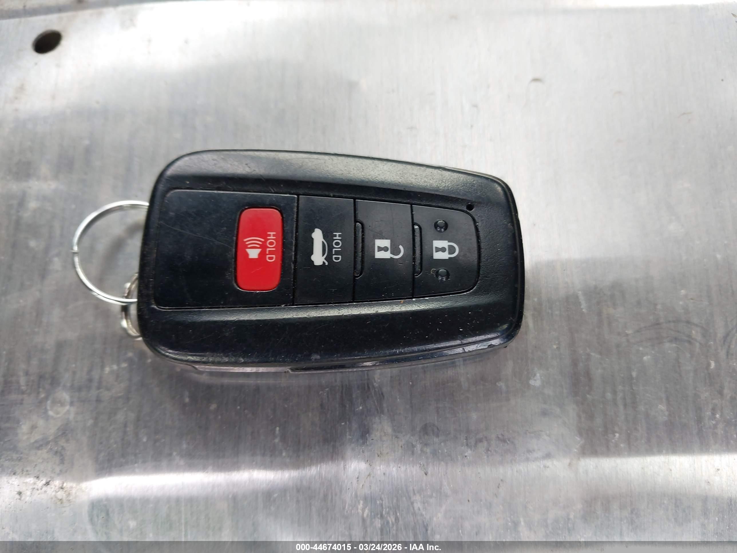 TOYOTA COROLLA image 11