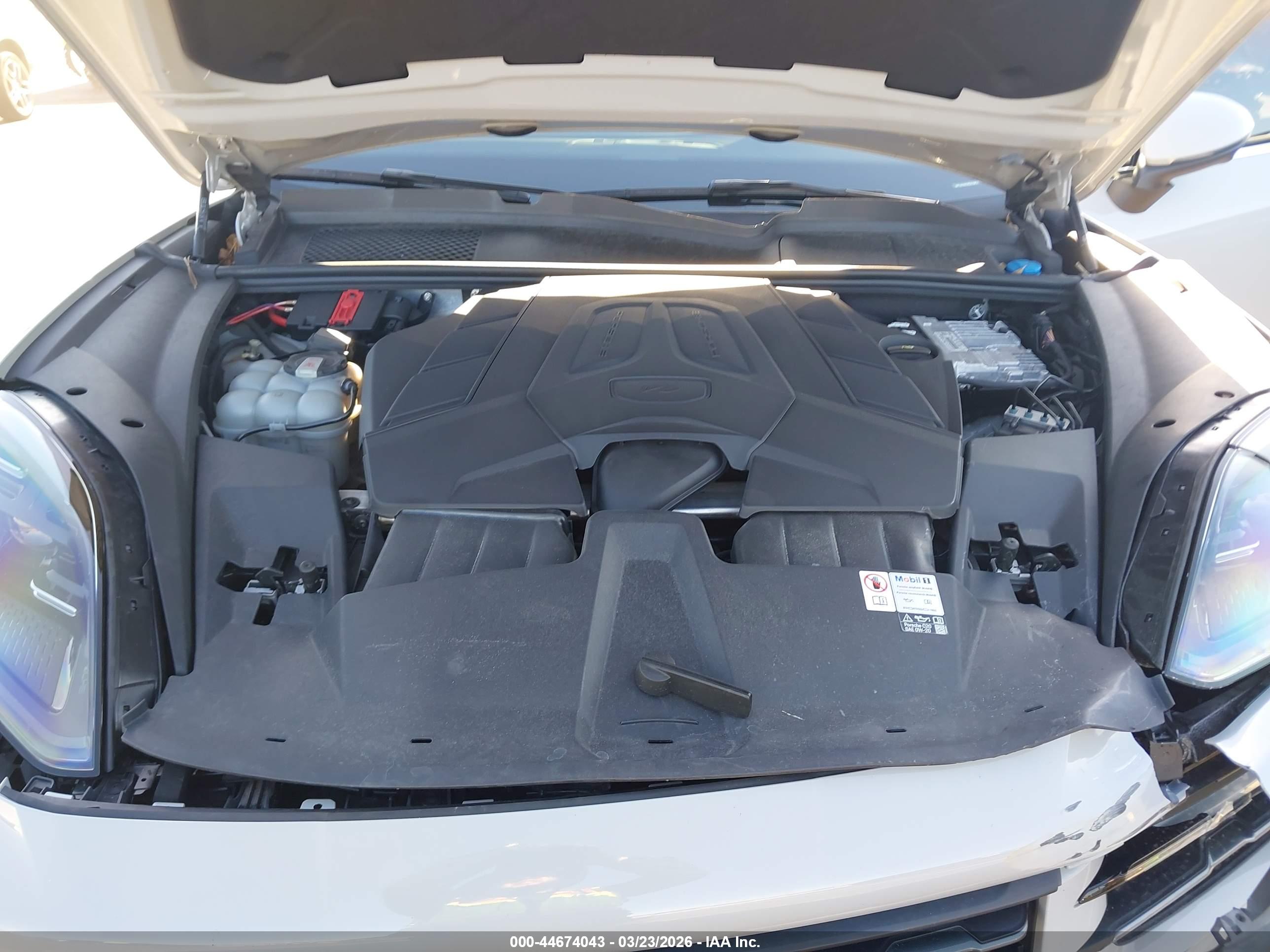 PORSCHE CAYENNE image 10