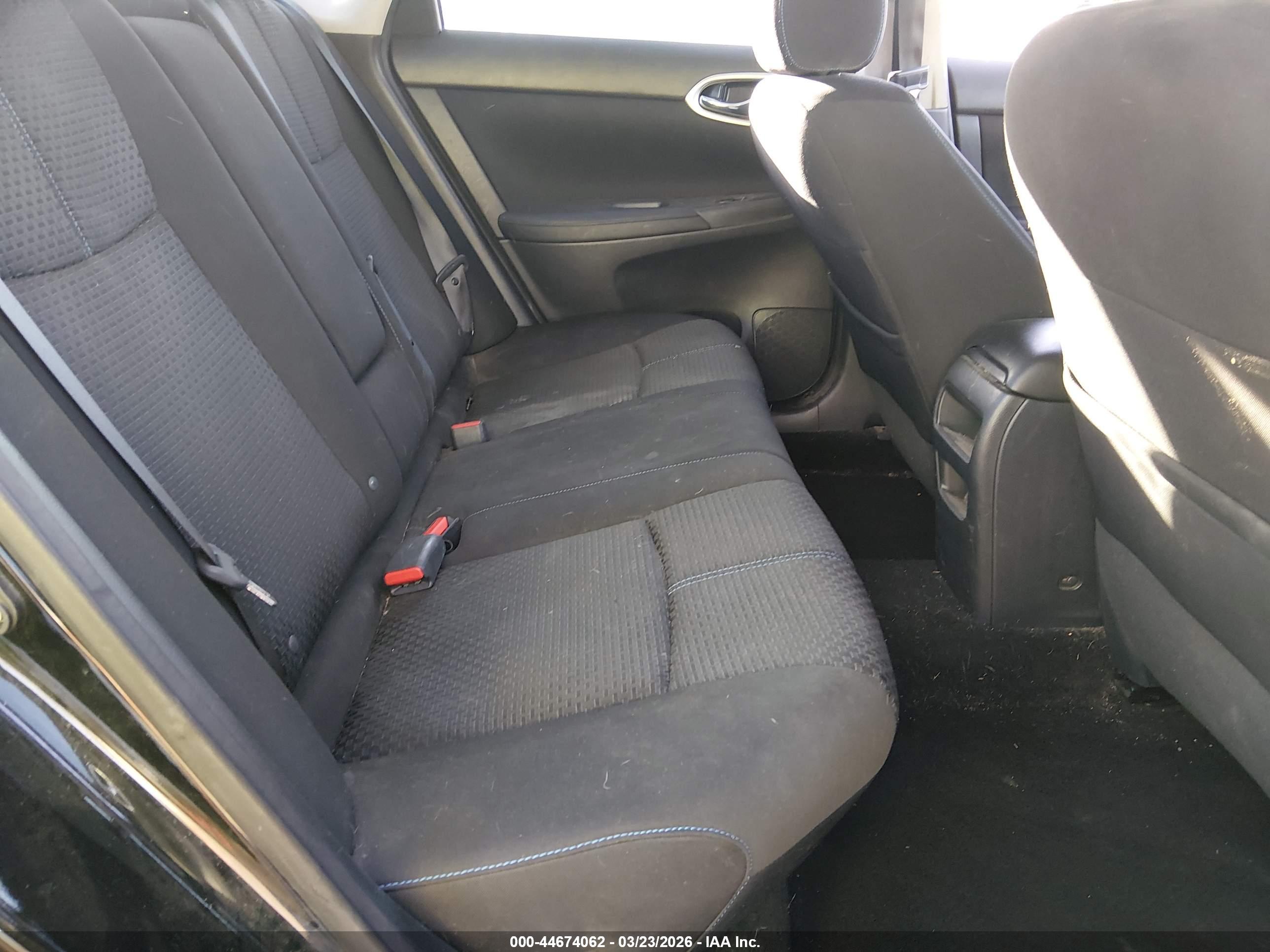 NISSAN SENTRA image 8