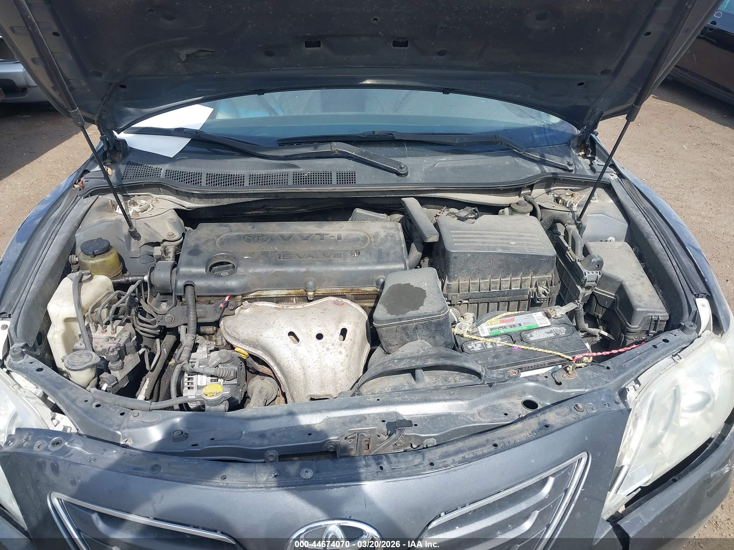 TOYOTA CAMRY image 10