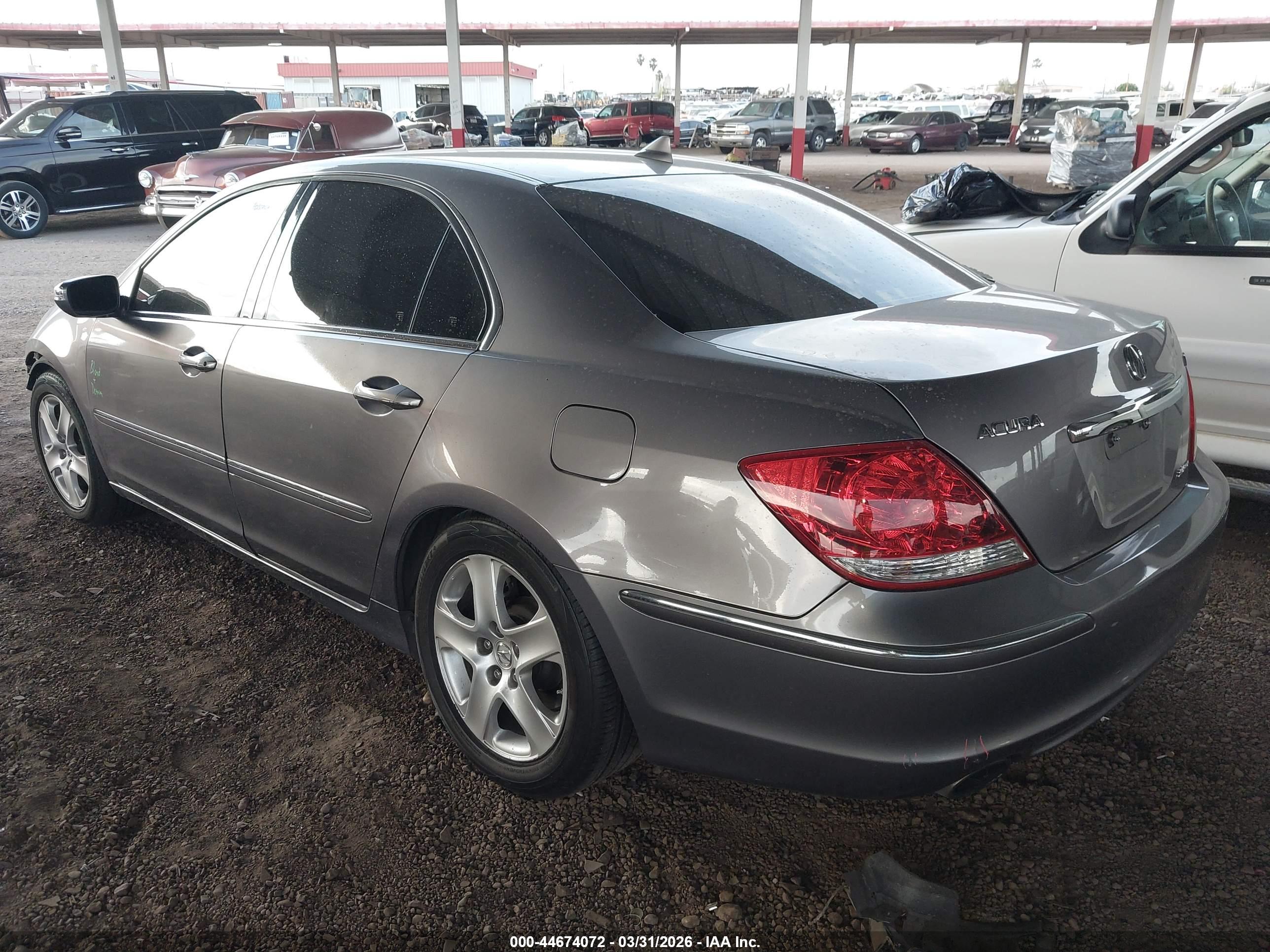 ACURA RL image 3