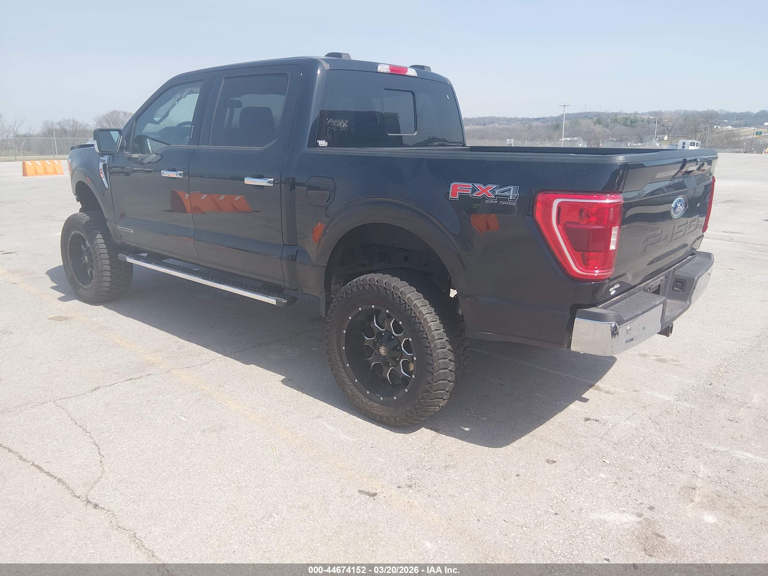 FORD F-150 image 3