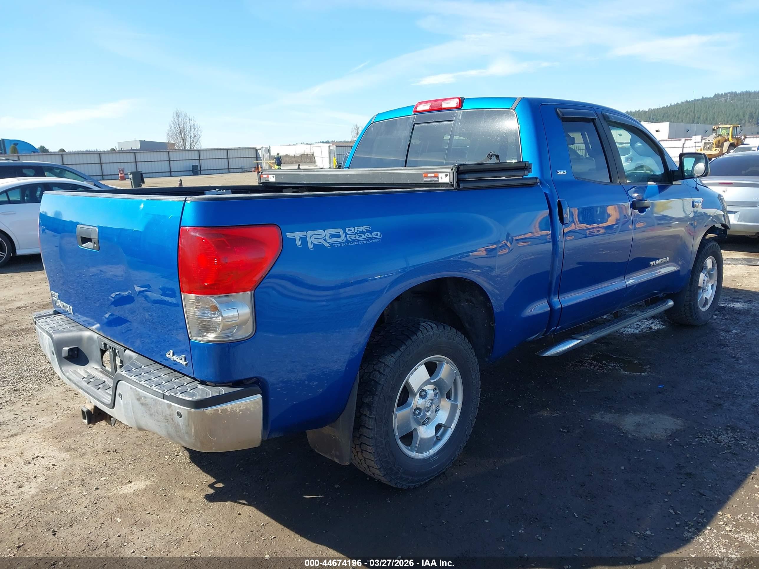 TOYOTA TUNDRA image 4