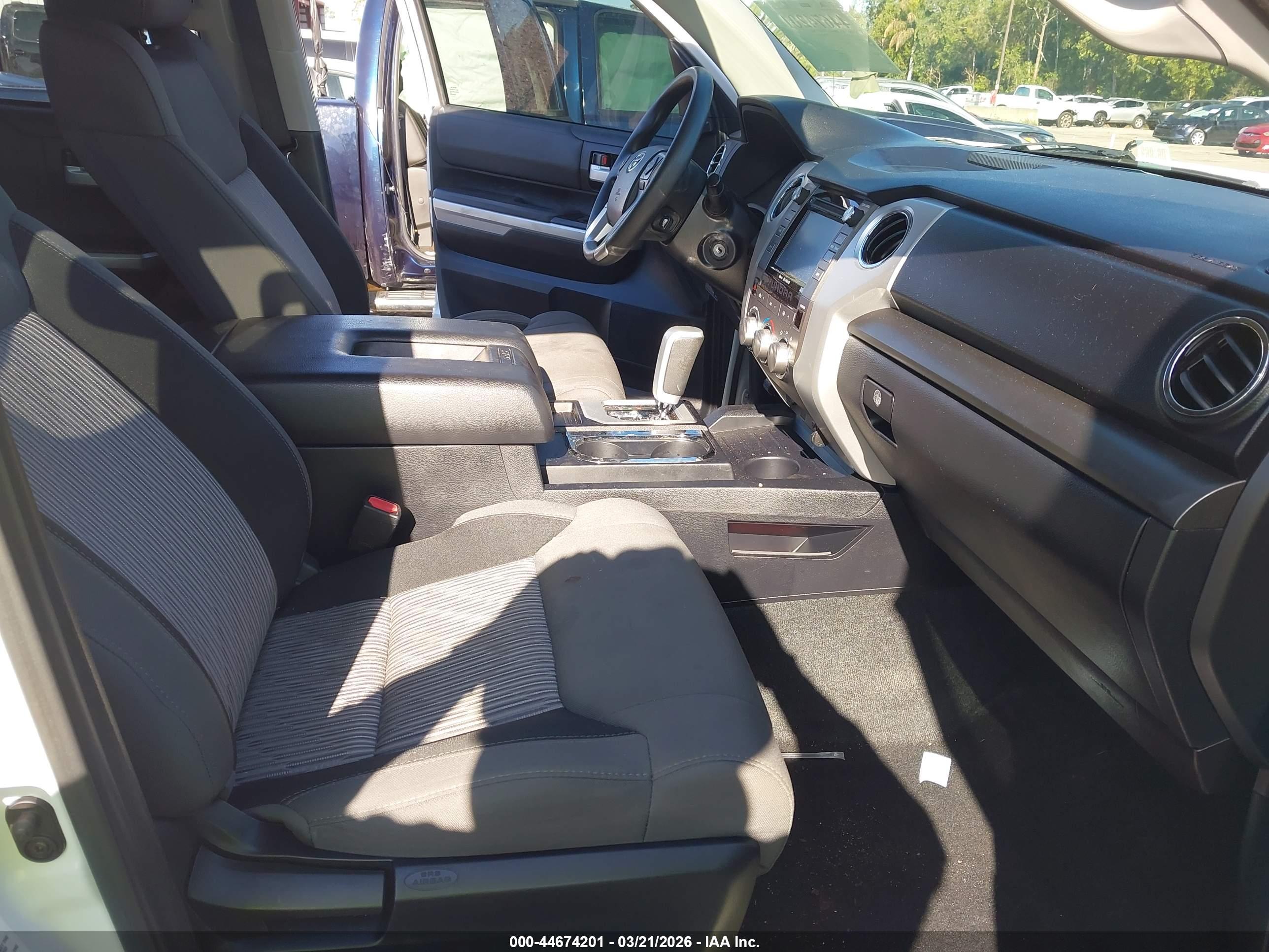 TOYOTA TUNDRA image 5