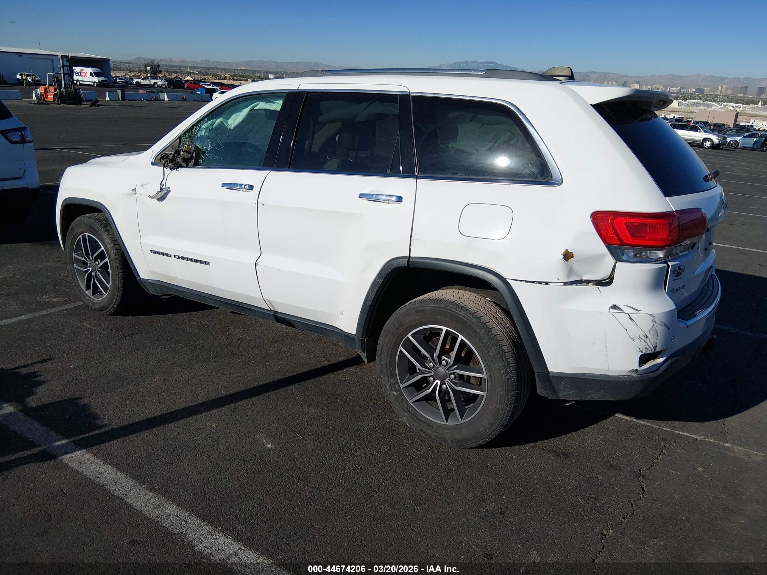 JEEP GRAND image 3