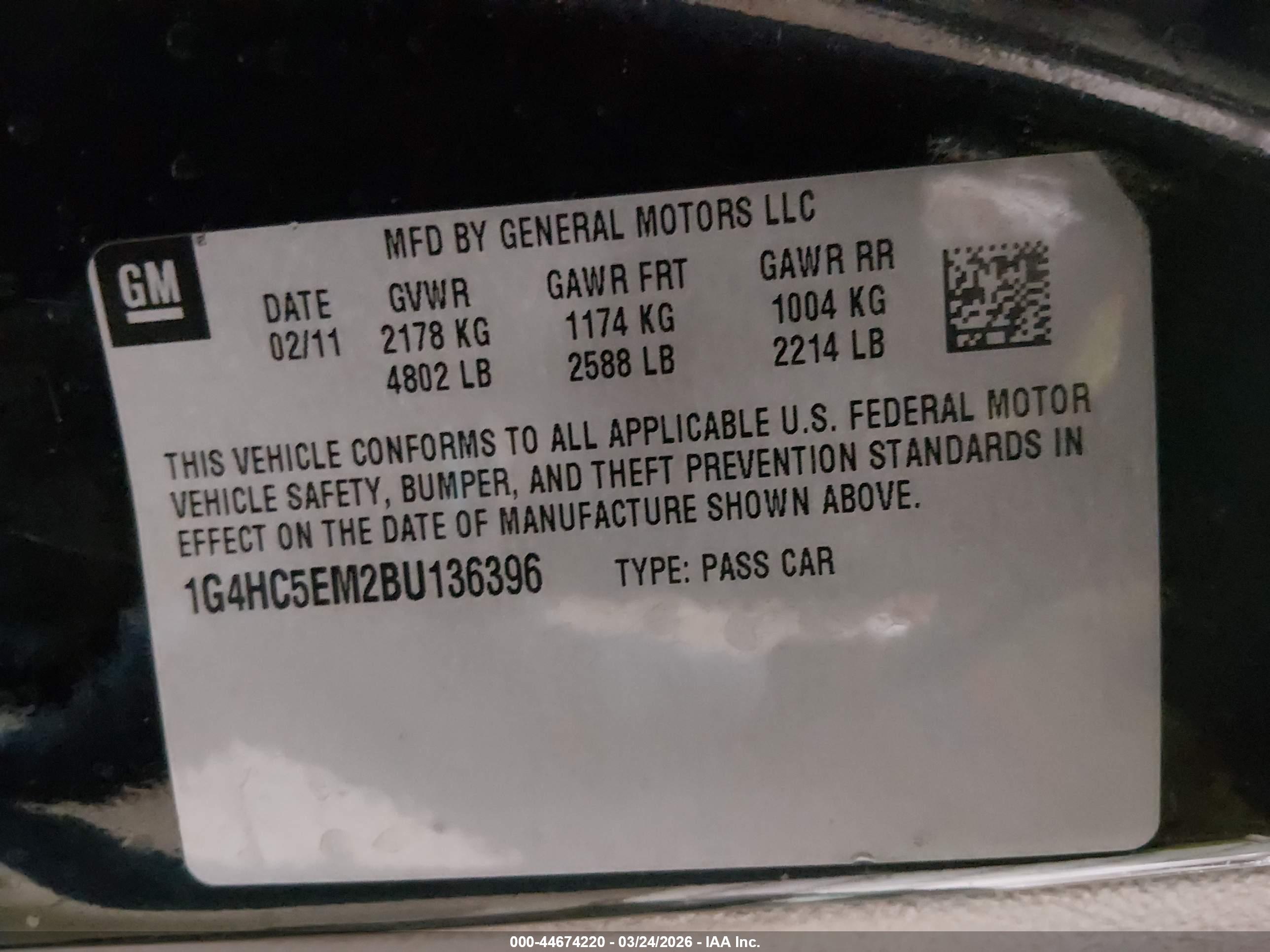 BUICK LUCERNE image 9
