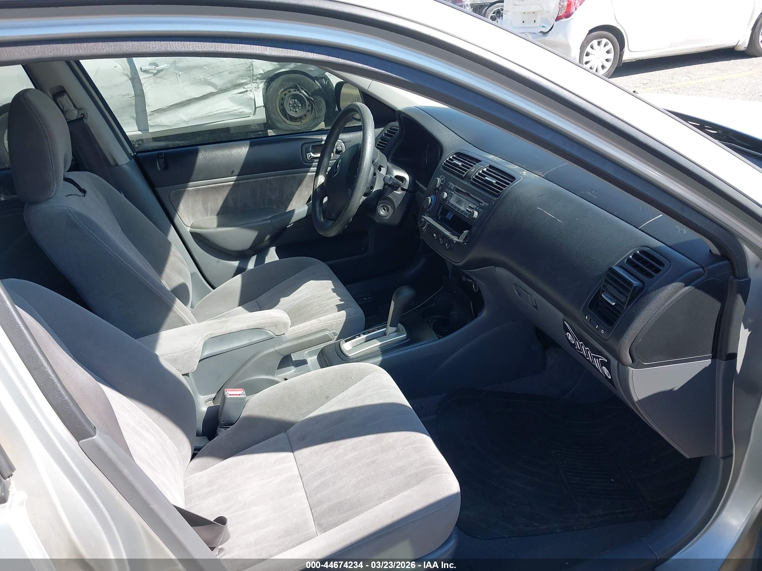 HONDA CIVIC image 5