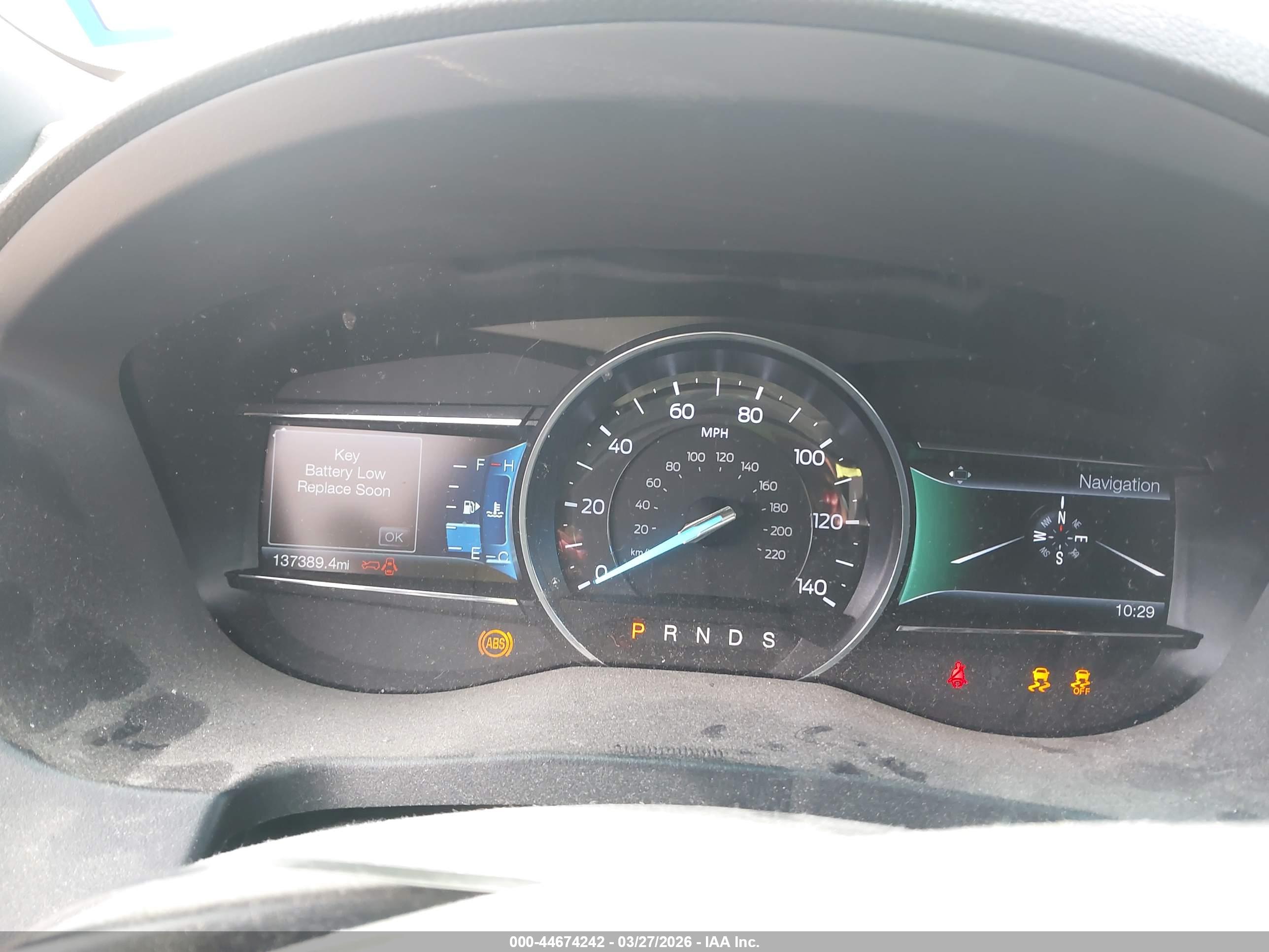 FORD EXPLORER image 7