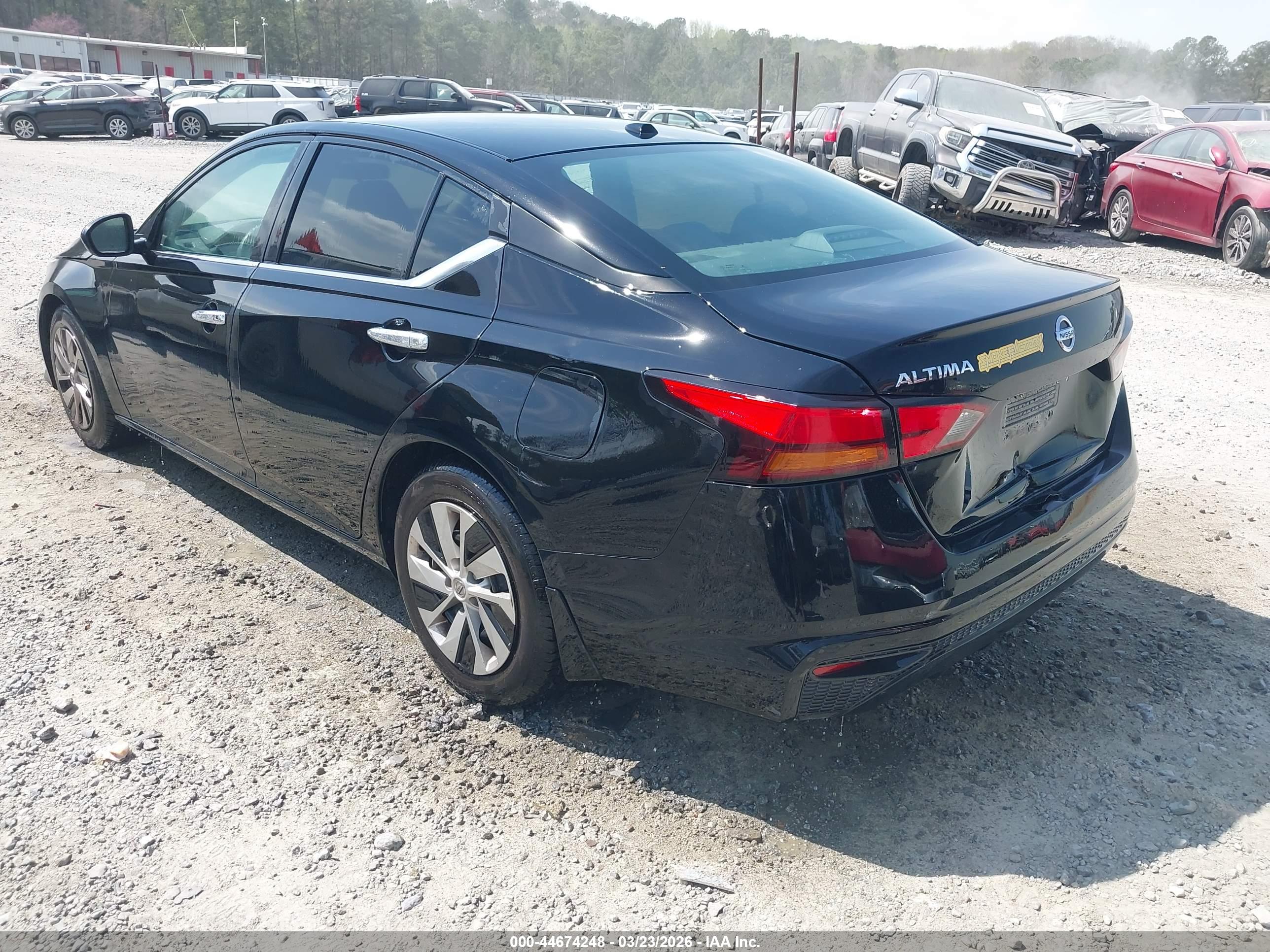 NISSAN ALTIMA image 3