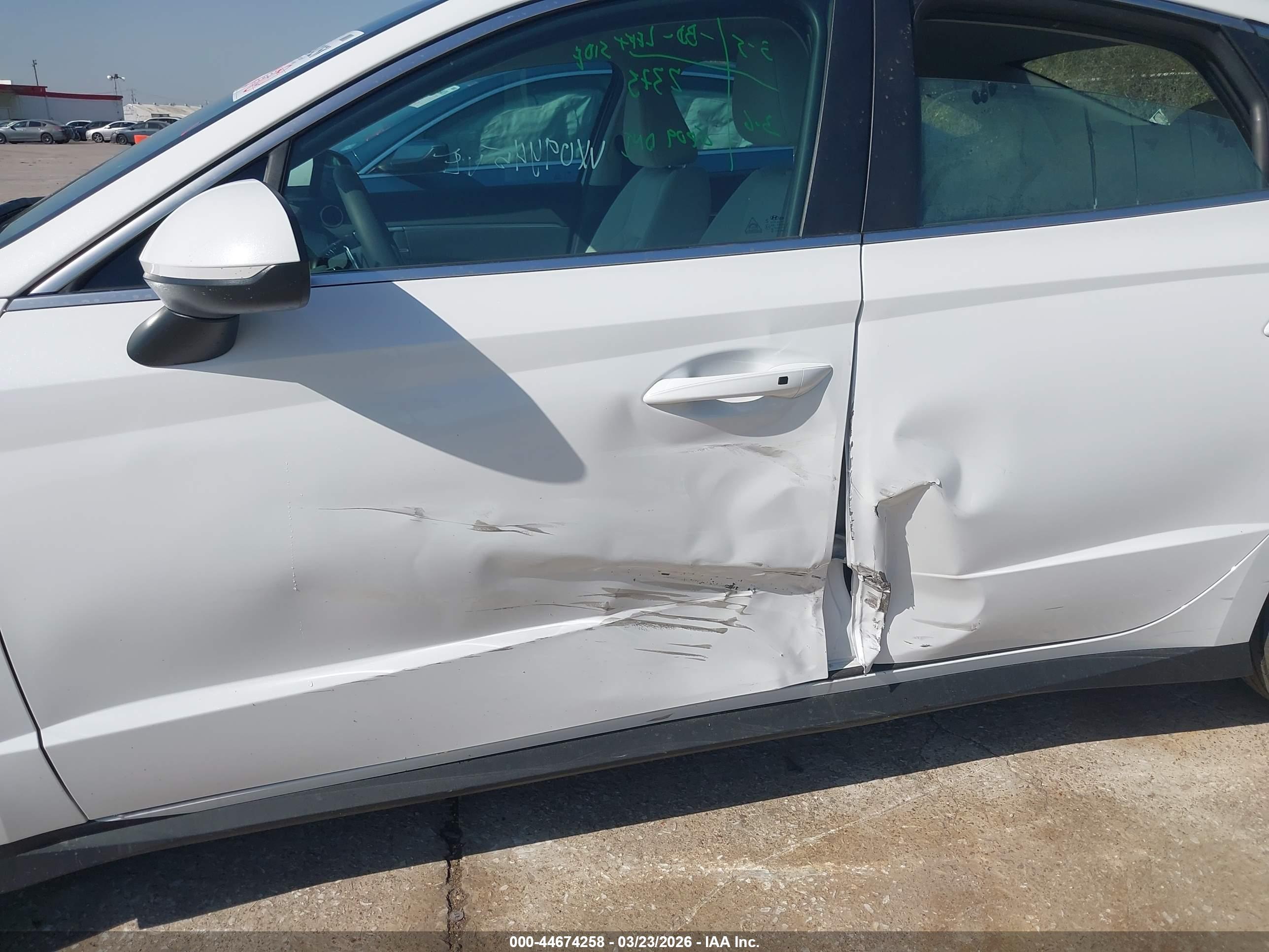 HYUNDAI SONATA image 6