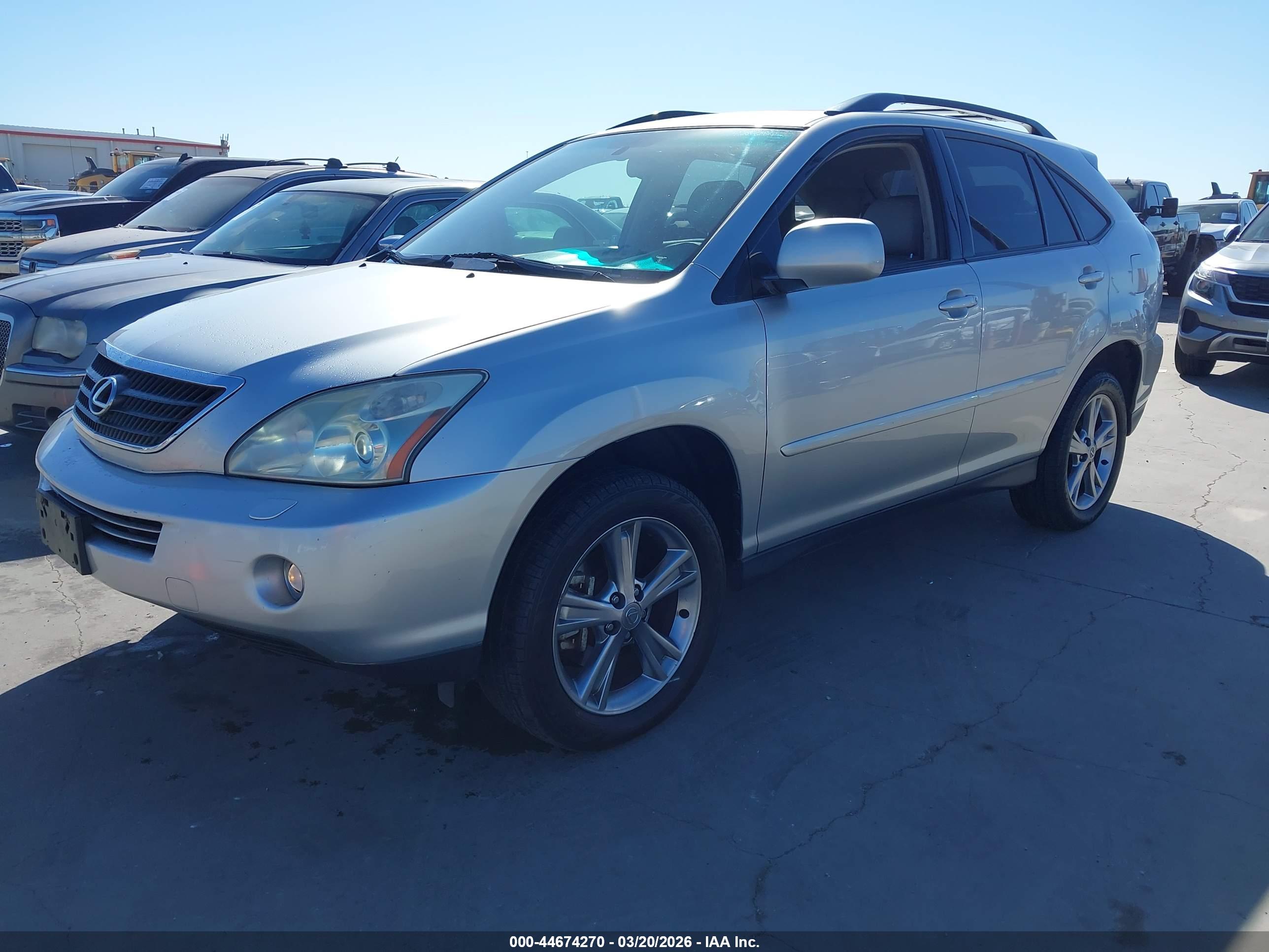 LEXUS RX image 2