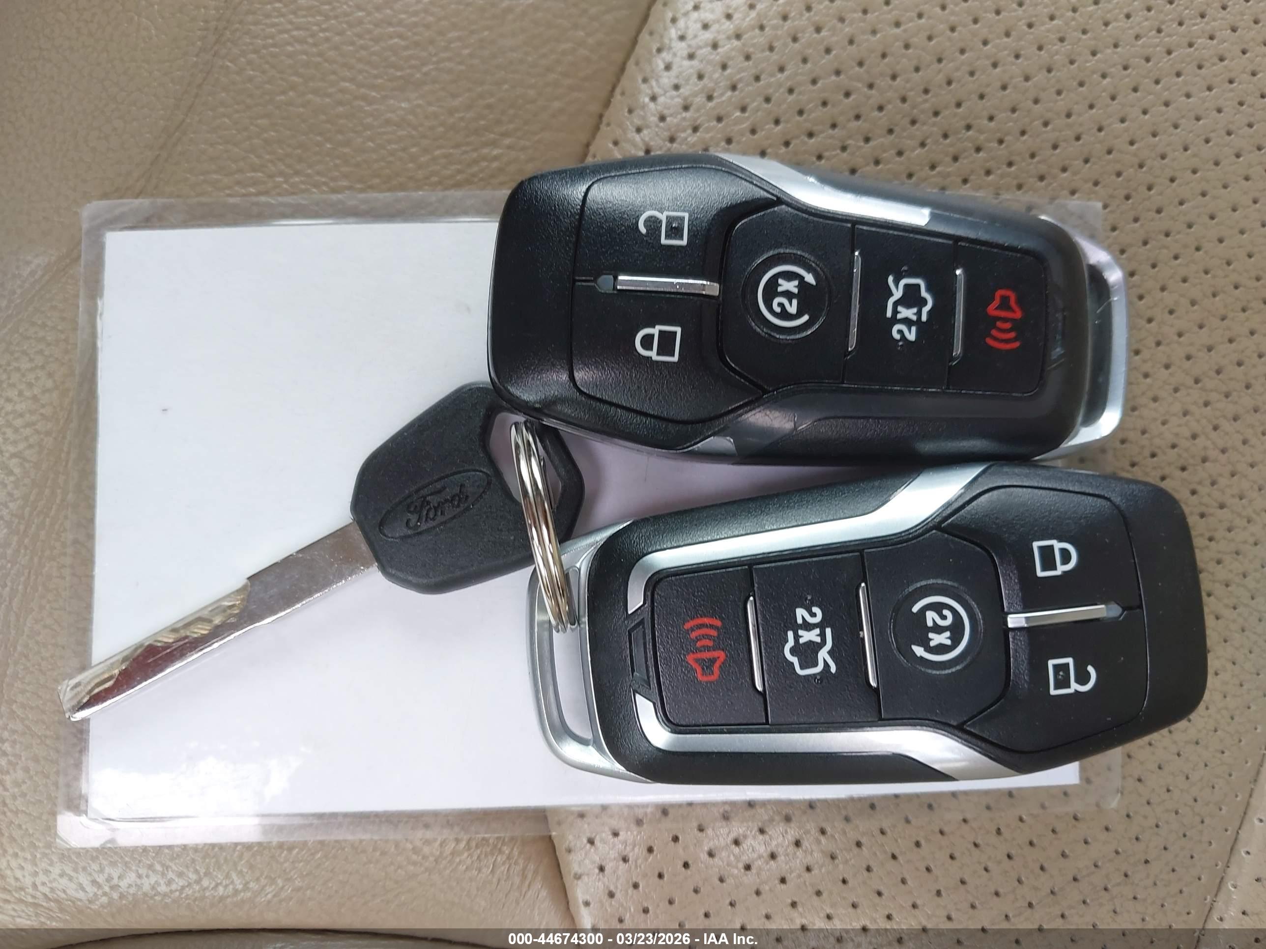 FORD EXPLORER image 11