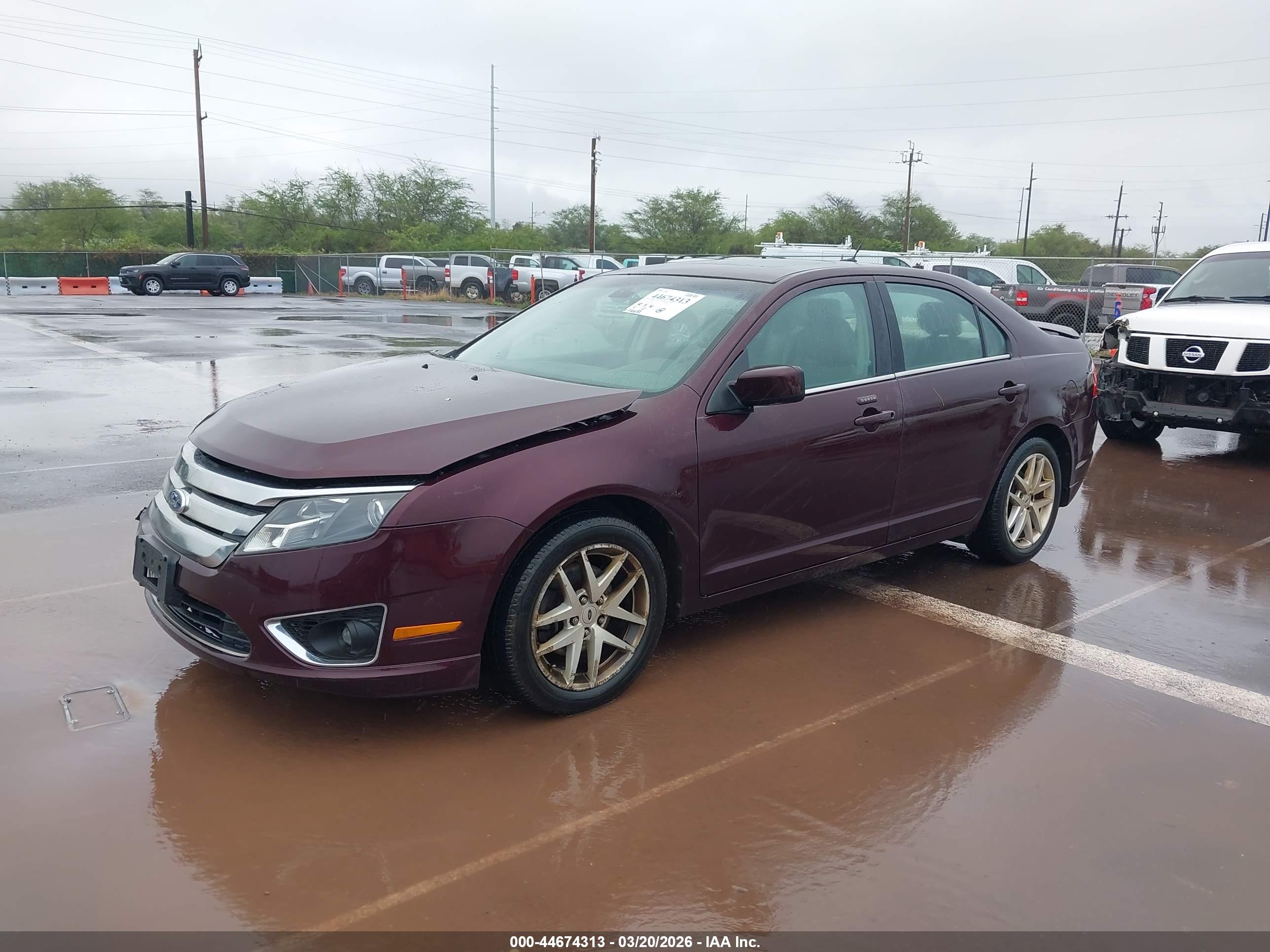 FORD FUSION image 2