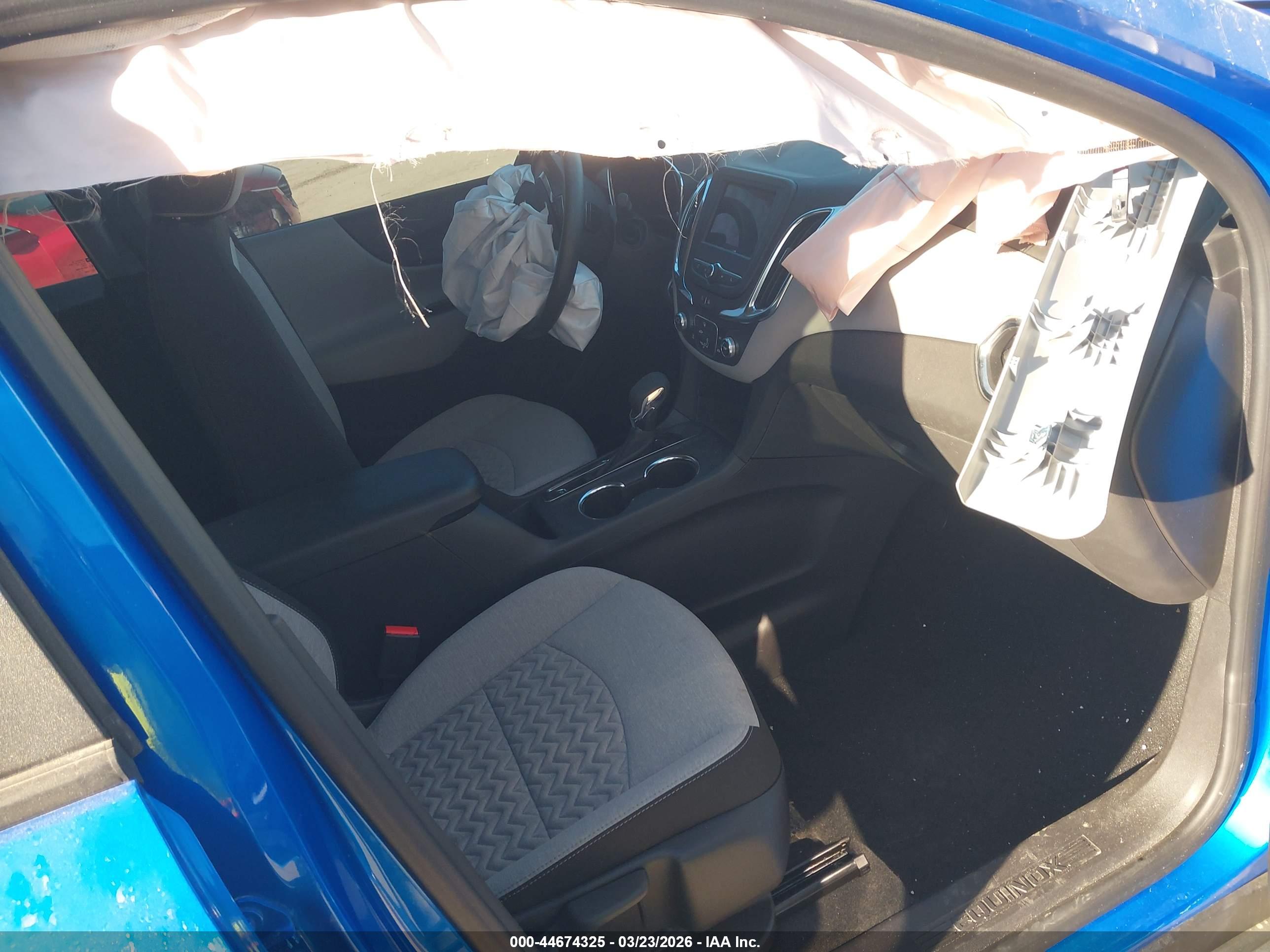 CHEVROLET EQUINOX image 5