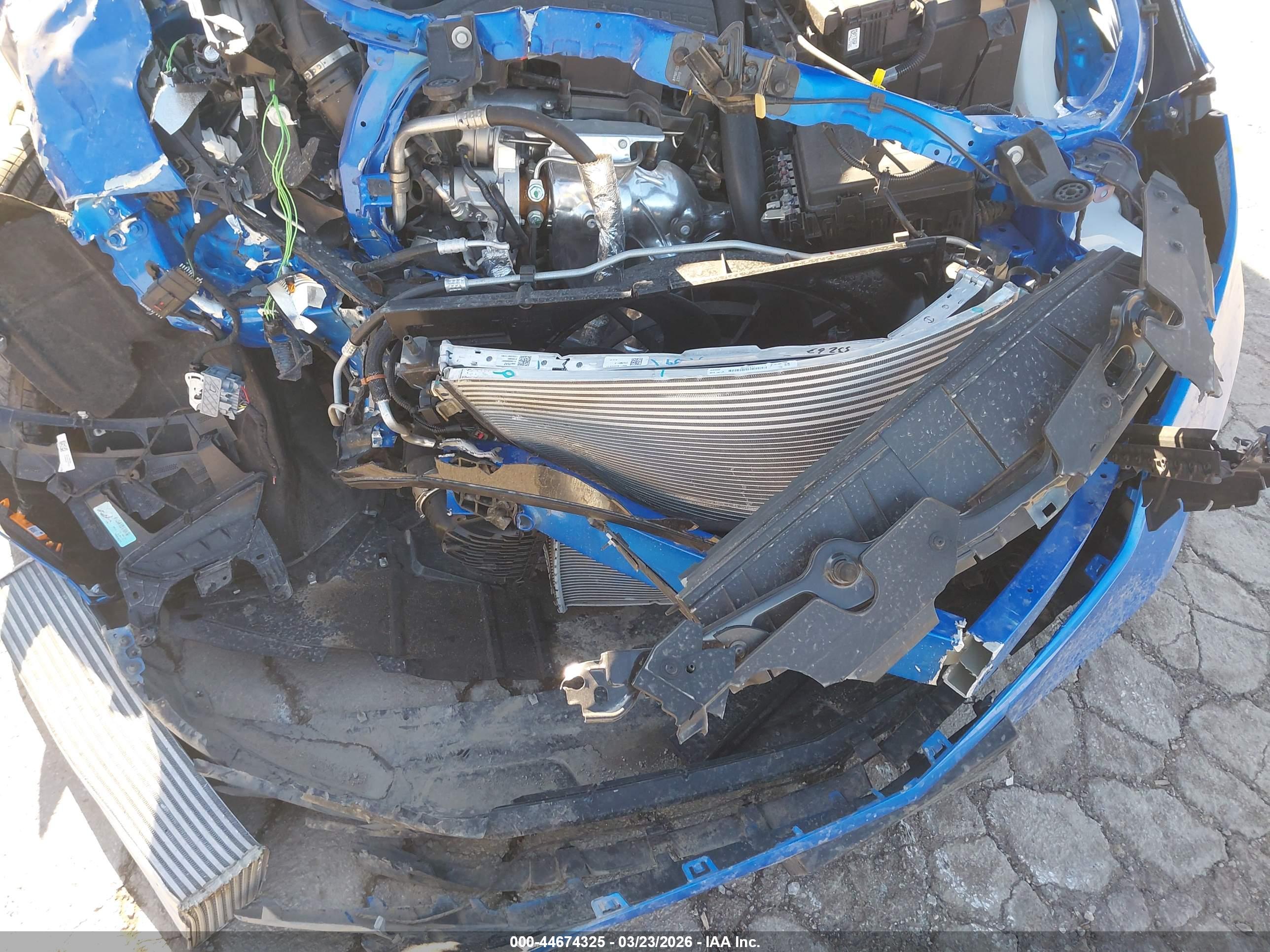 CHEVROLET EQUINOX image 6