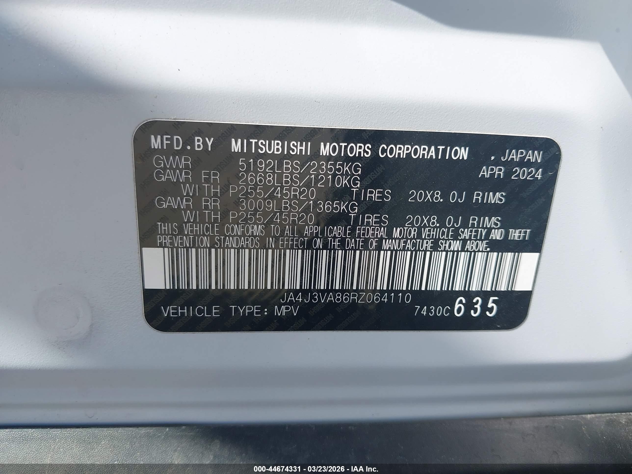 MITSUBISHI OUTLANDER image 9