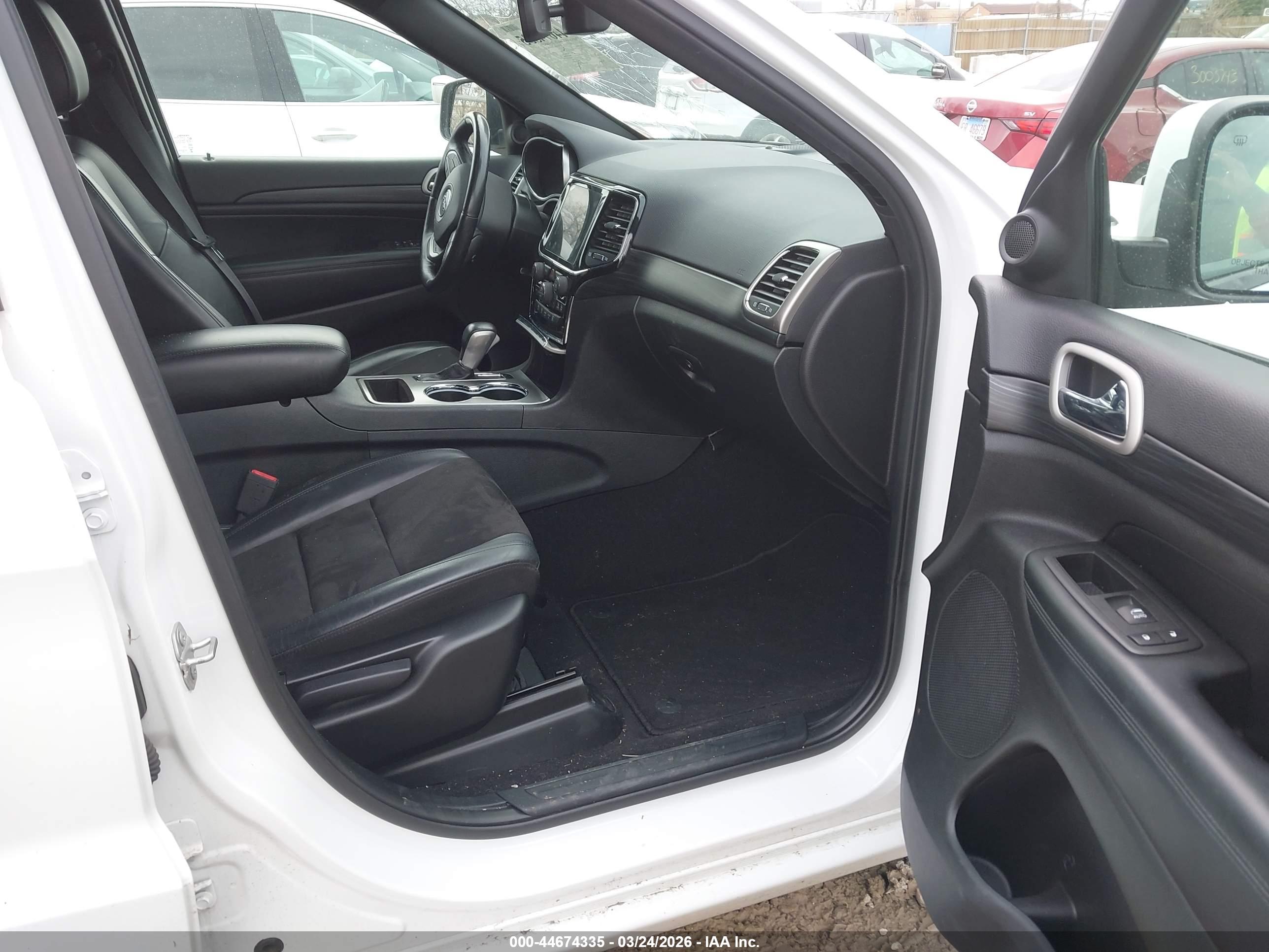 JEEP GRAND image 5