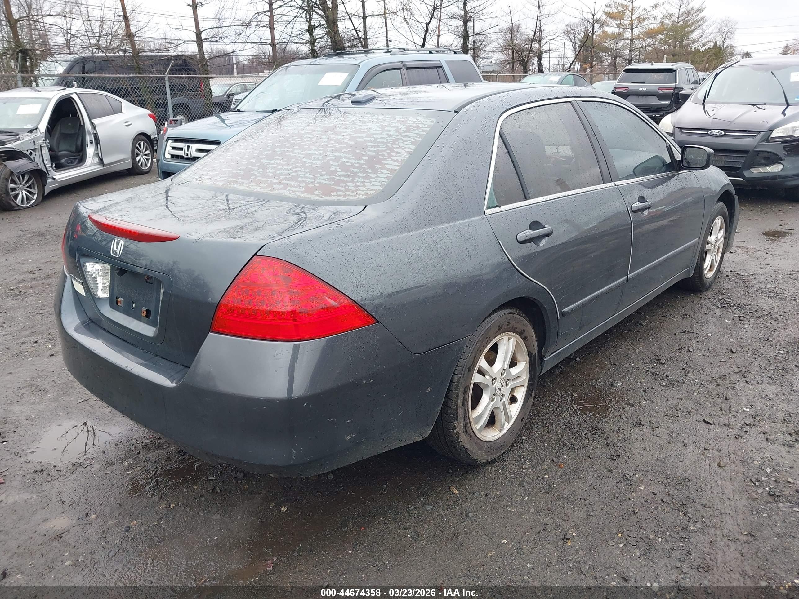 HONDA ACCORD image 4