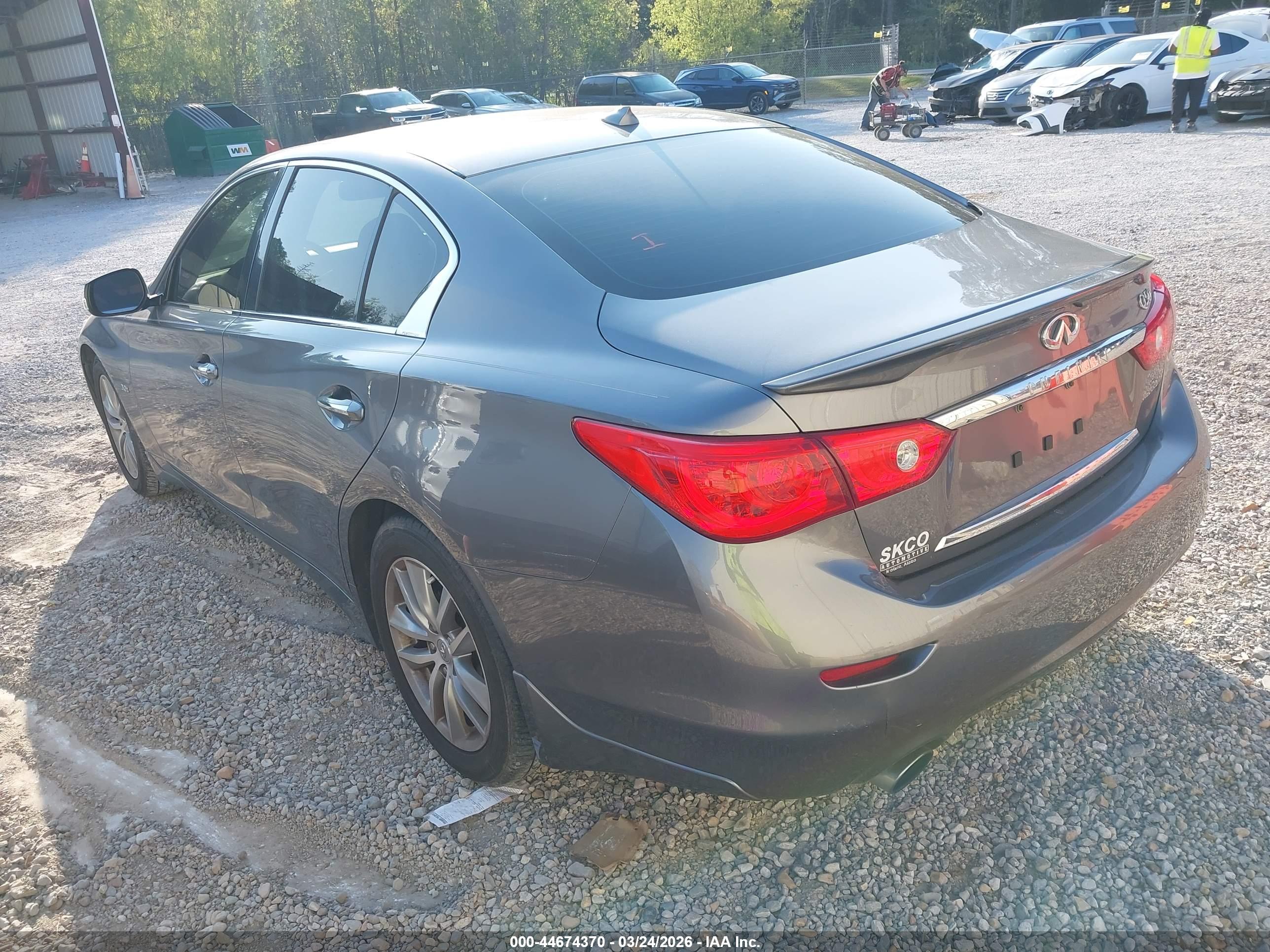 INFINITI Q50 image 3