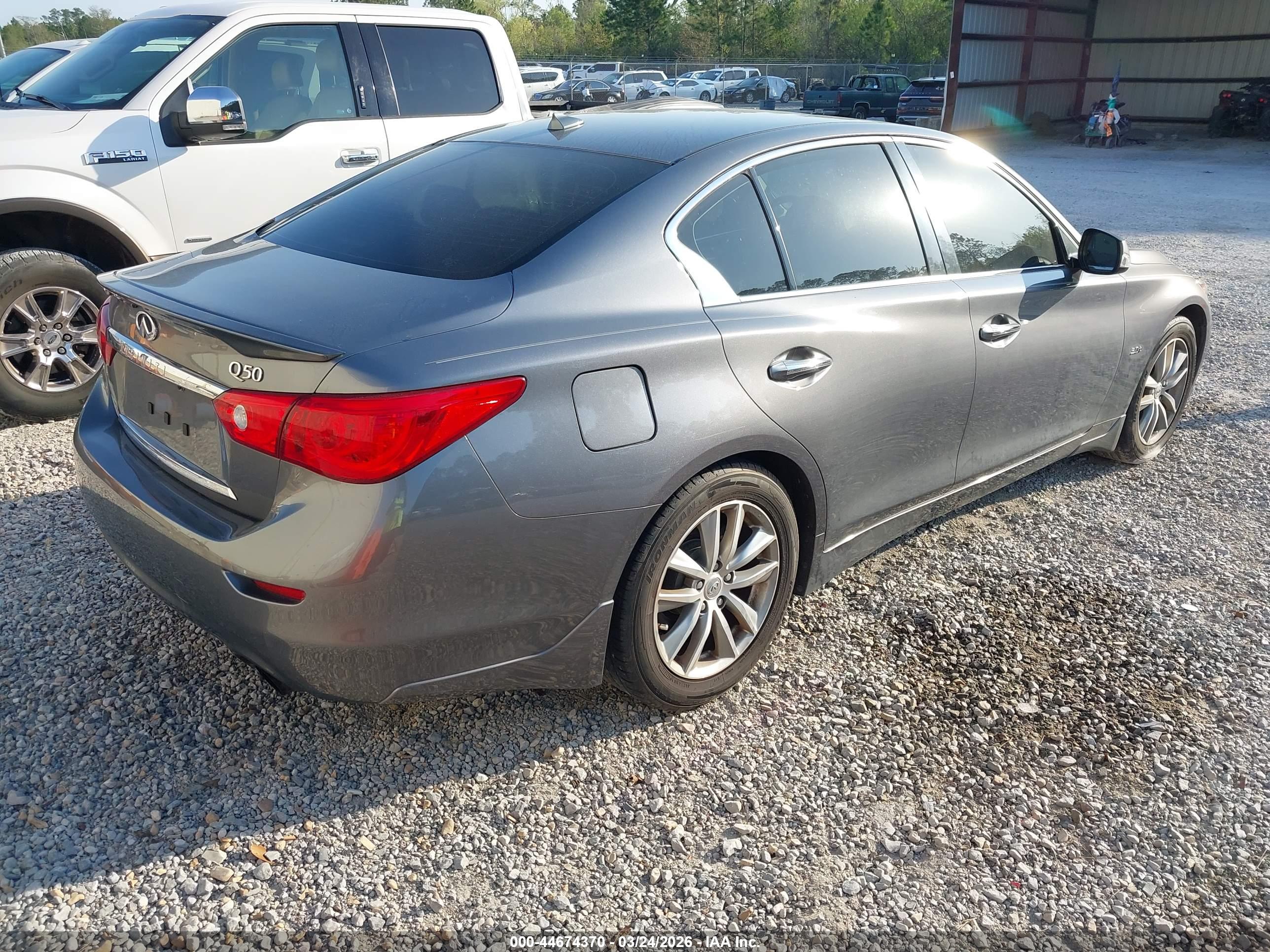 INFINITI Q50 image 4