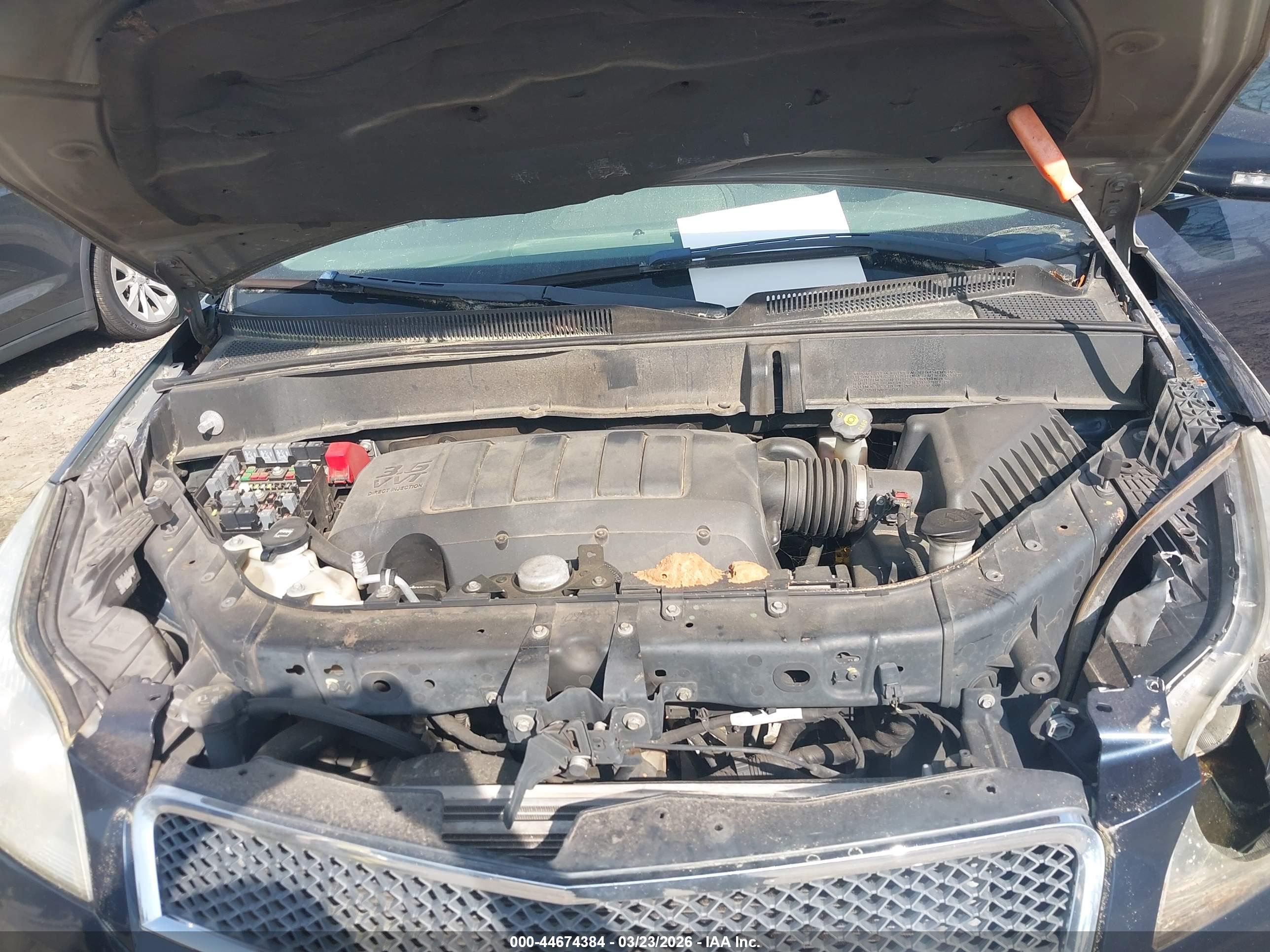 CHEVROLET TRAVERSE image 10