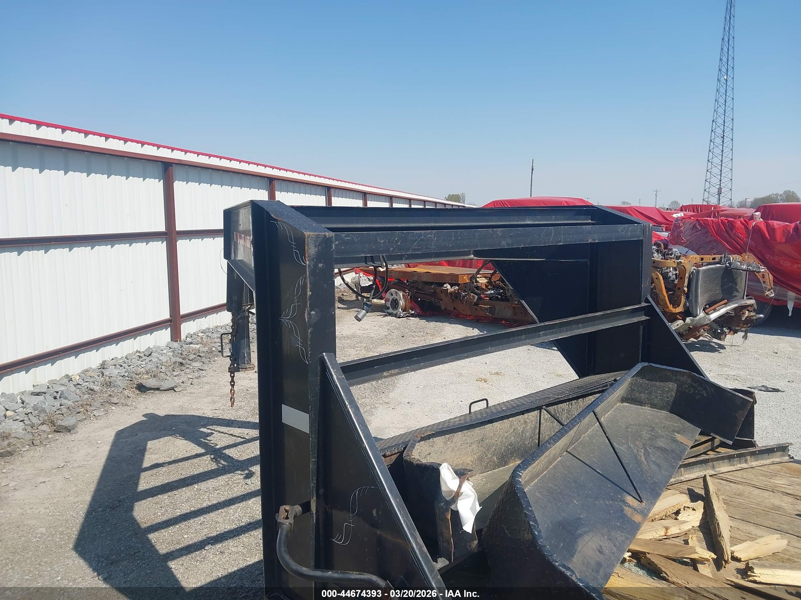 PJ TRAILERS image 10