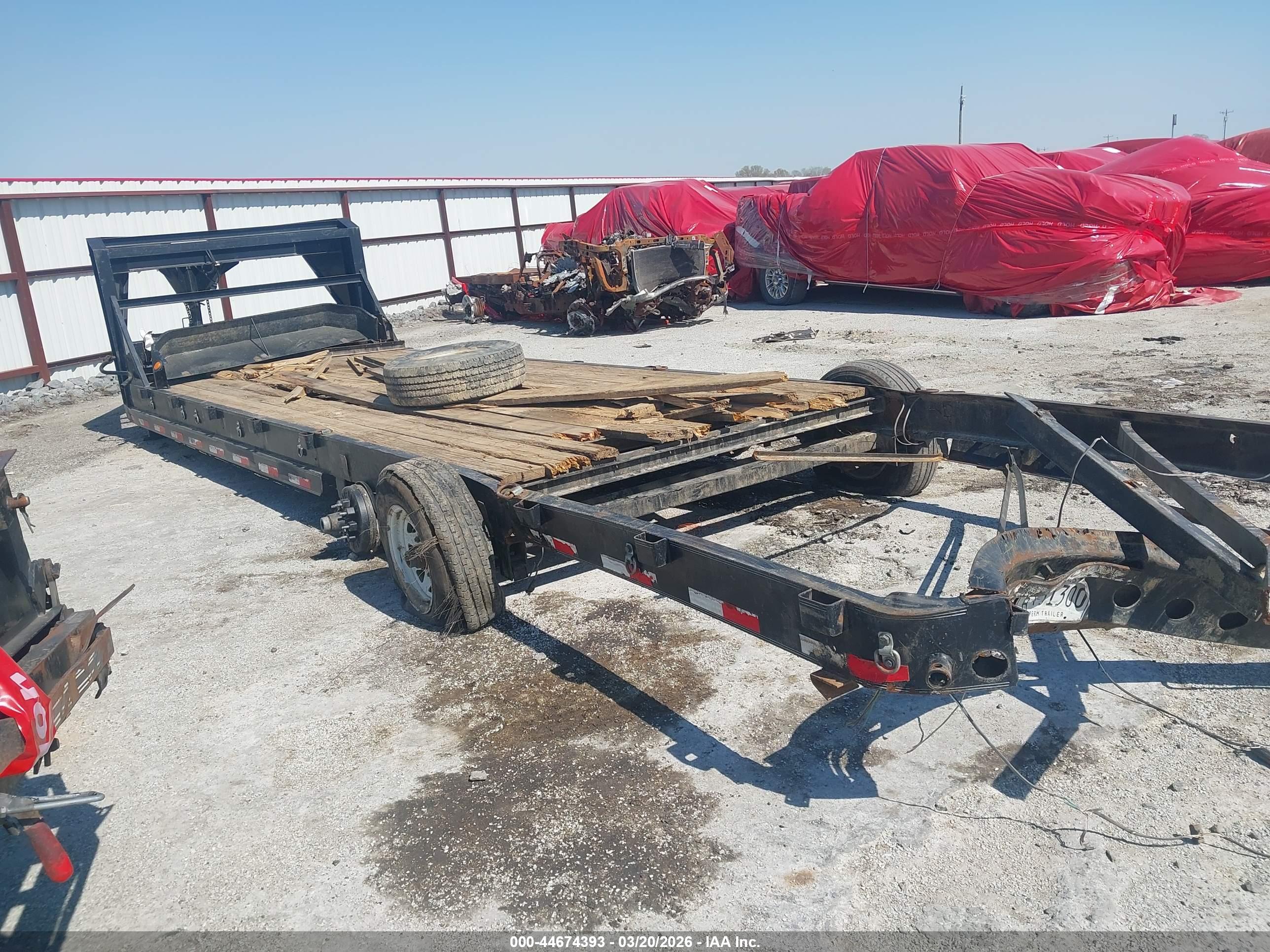 PJ TRAILERS image 3
