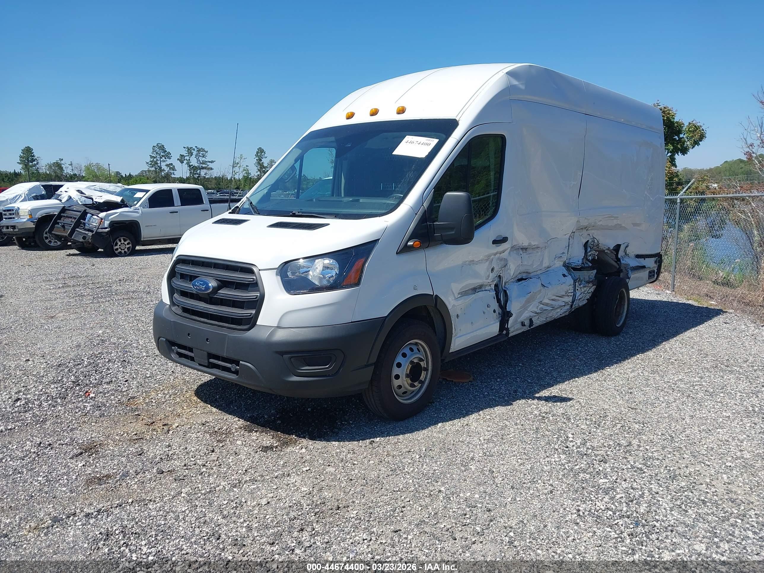FORD TRANSIT-350 image 2