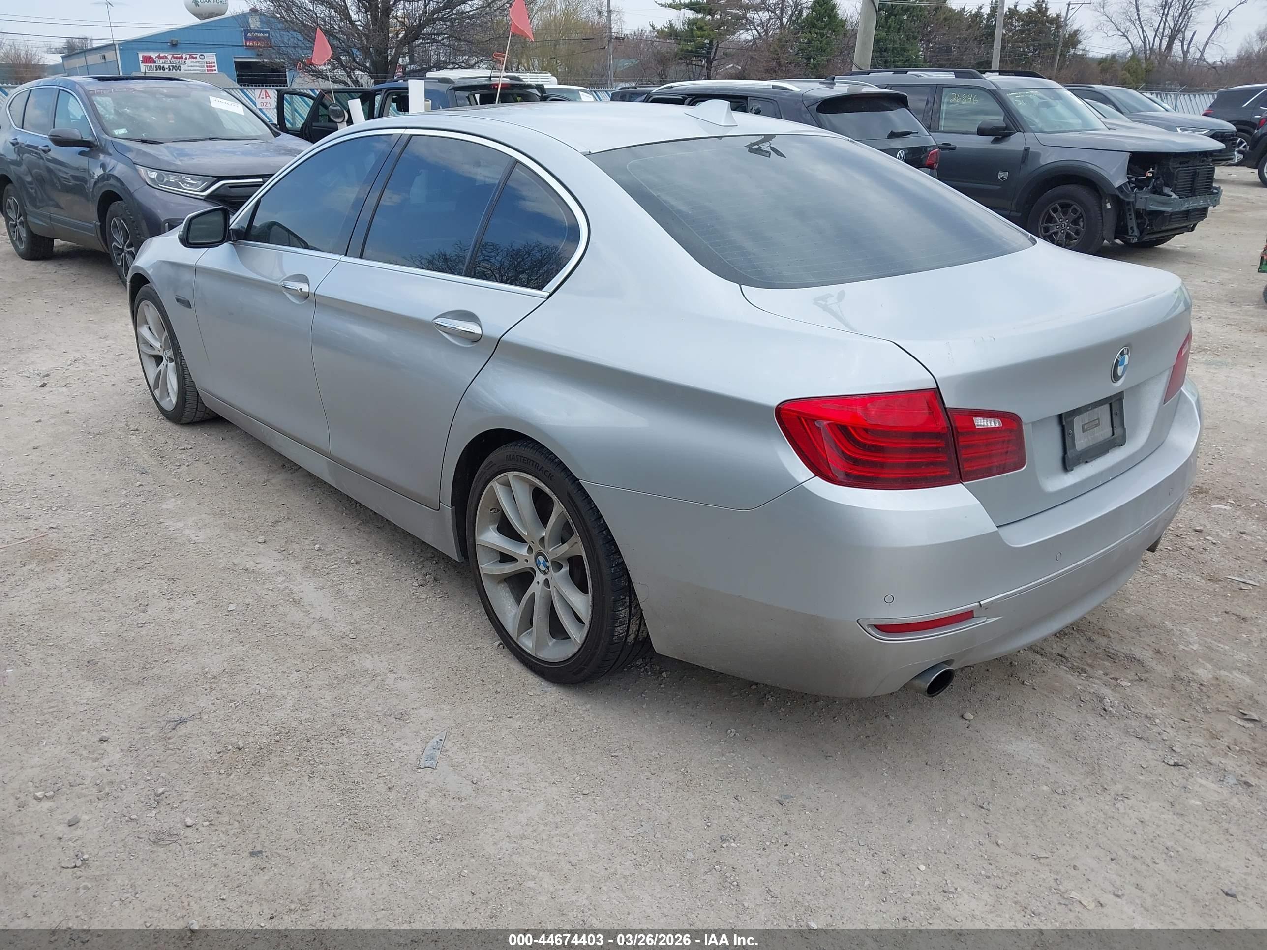 BMW 535I image 3