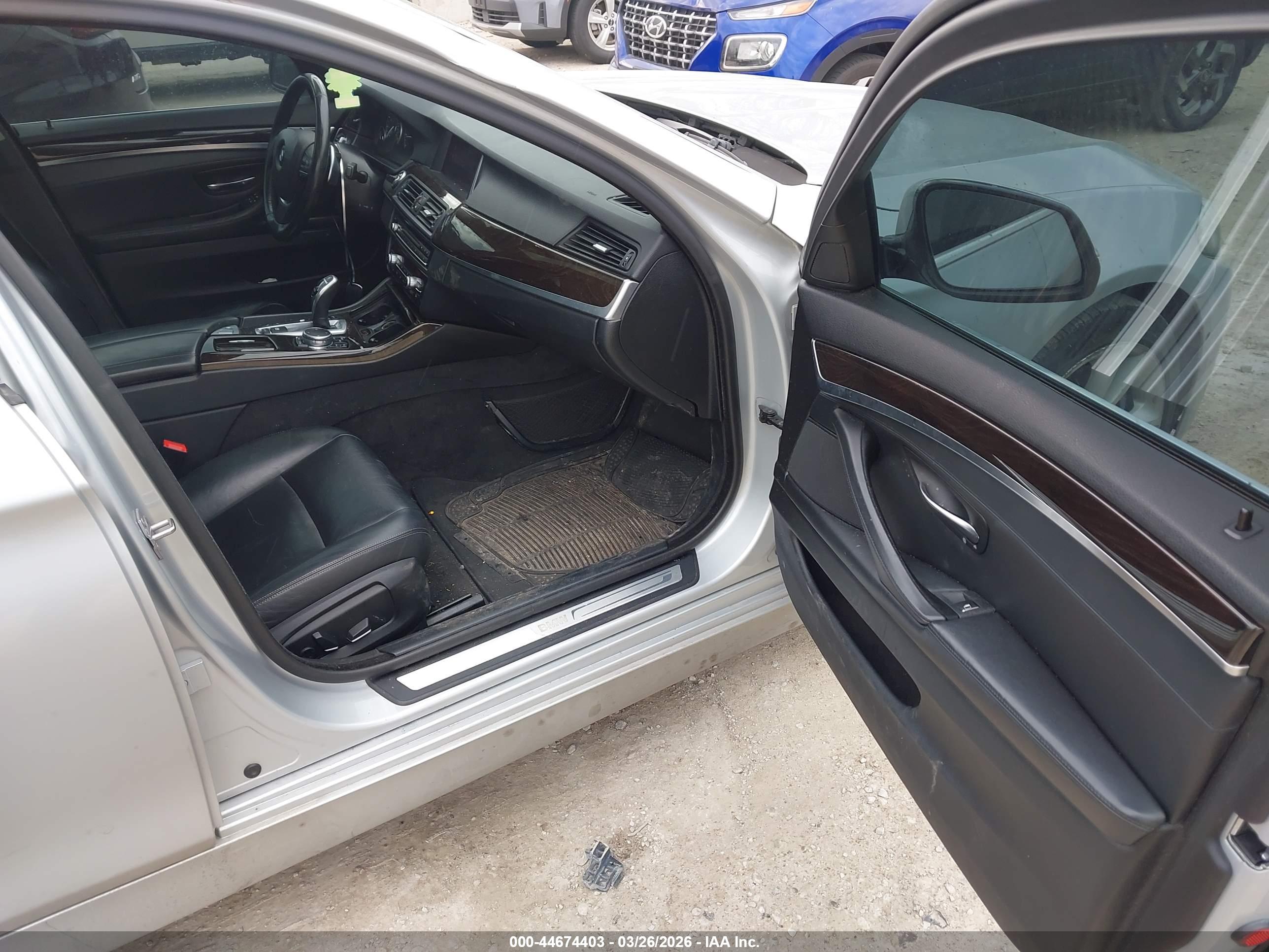 BMW 535I image 5