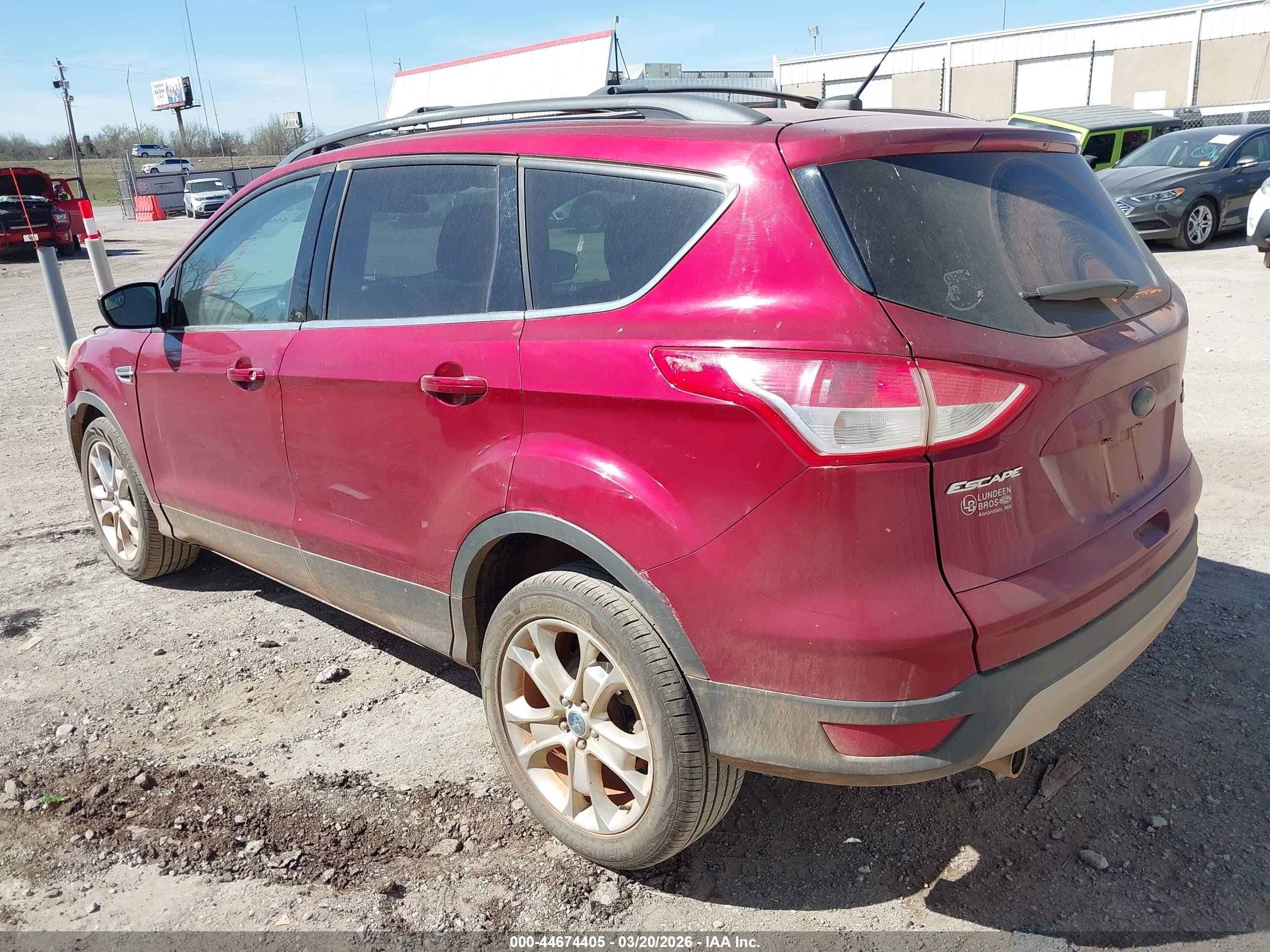 FORD ESCAPE image 3