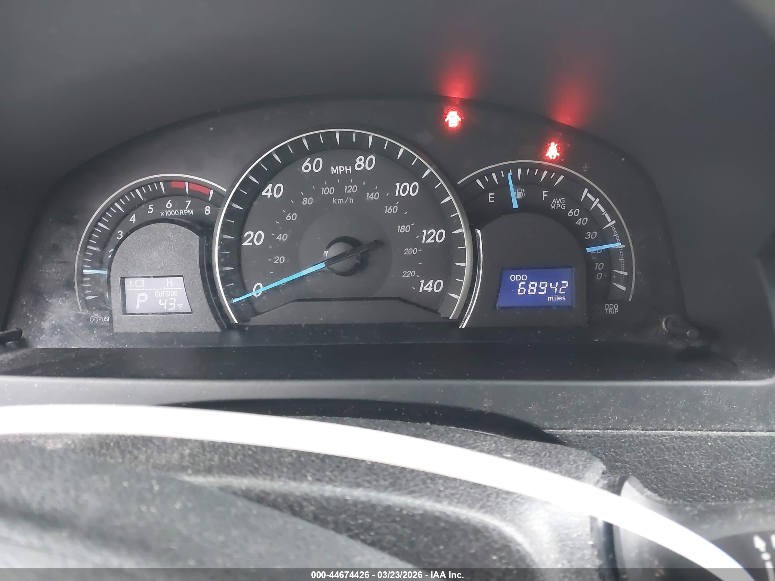 TOYOTA CAMRY image 7